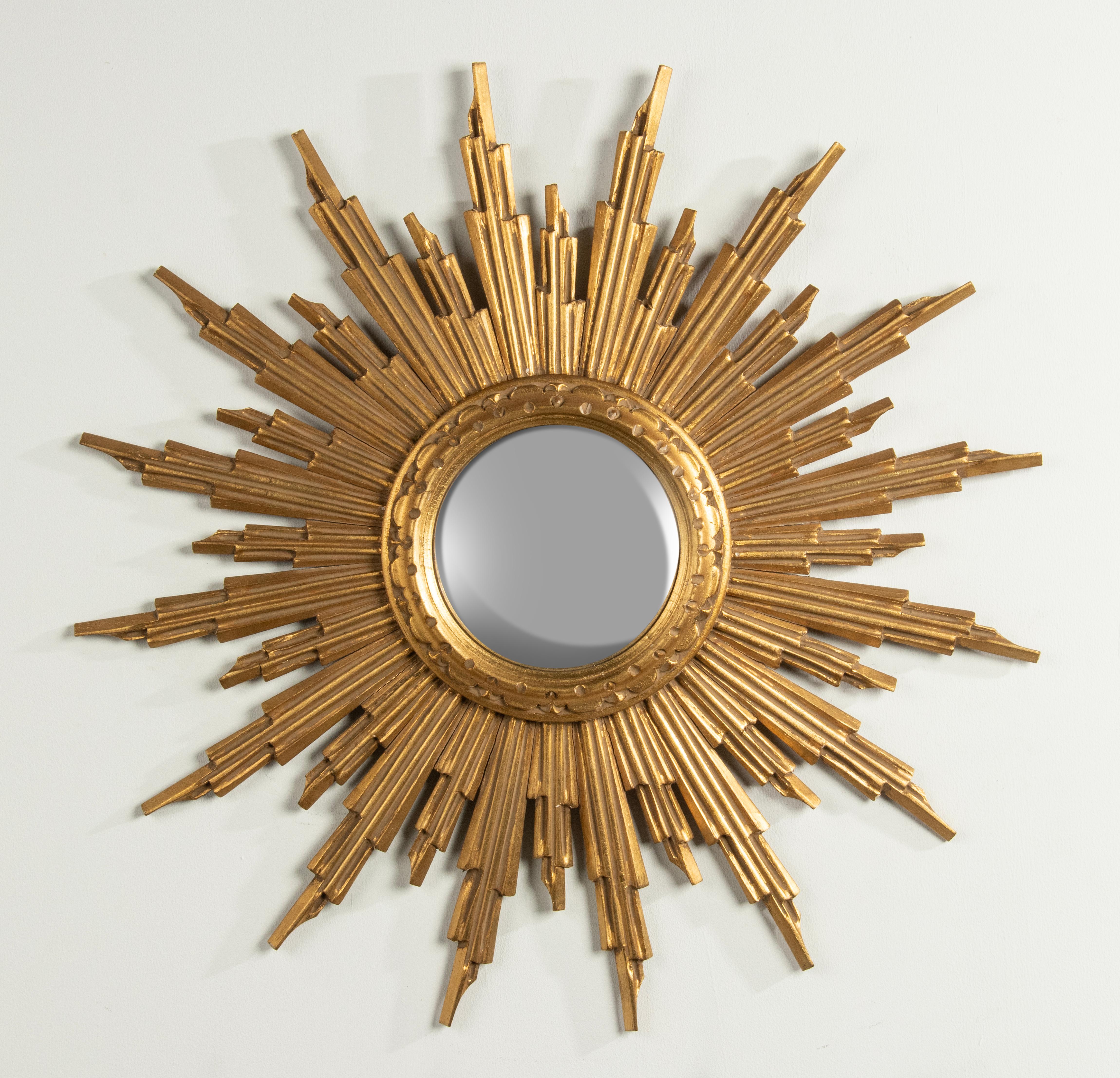 Hand-Carved Mid-Century Modern Gilded Wooden Carved Convex Sunburst Mirror  For Sale