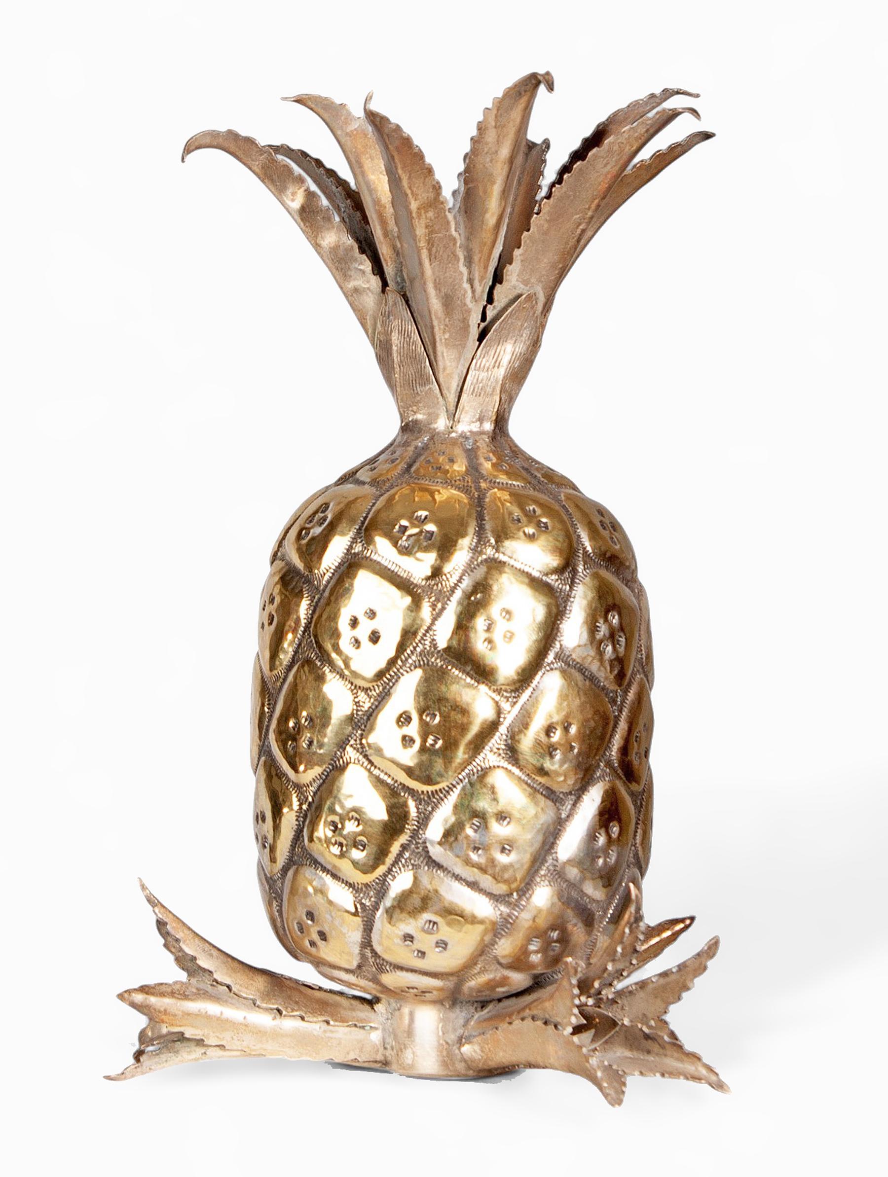 20th Century Mid-Century Modern Gilt Brass Decorative Pineapple Sculpture/Newel Post, Italy For Sale