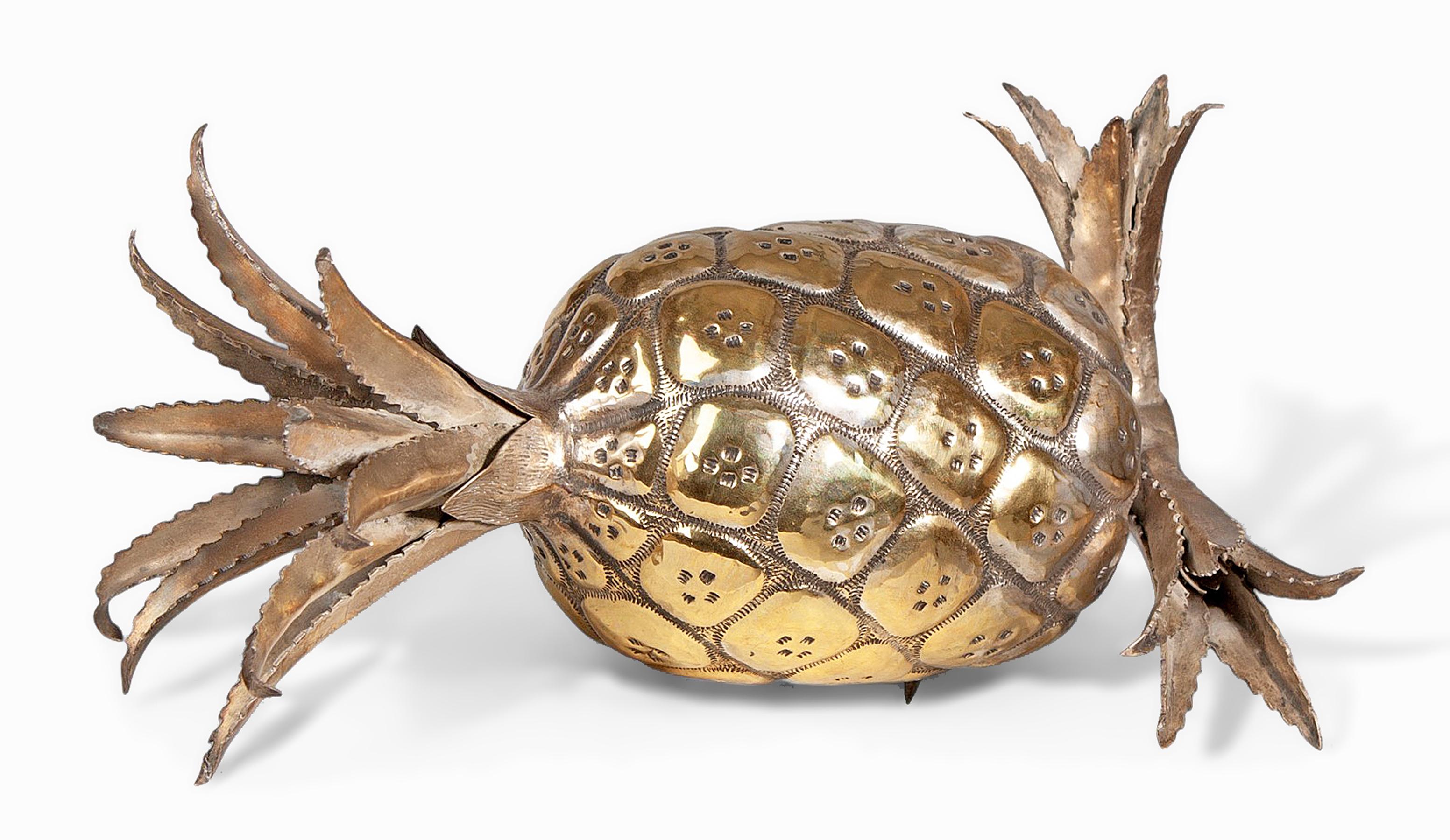 Mid-Century Modern Gilt Brass Decorative Pineapple Sculpture/Newel Post, Italy For Sale 2