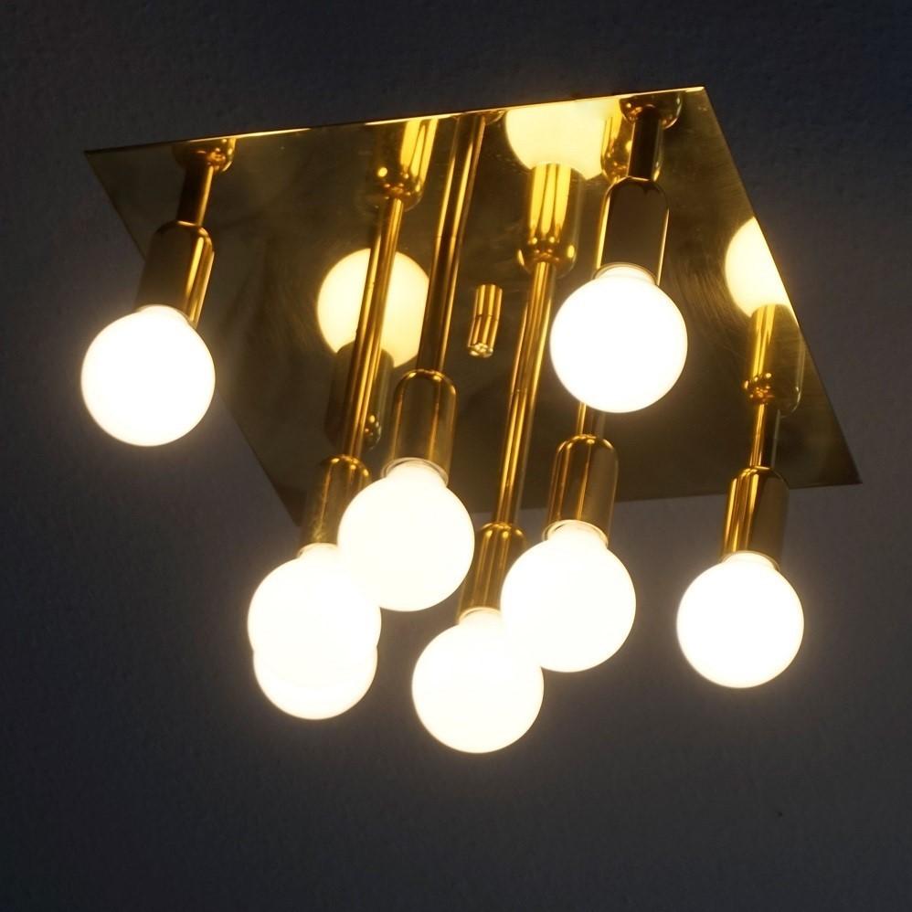 Modernes vergoldetes Messing mit acht Leuchten von Sölken Leuchten, 1960er Jahre (Deutsch) im Angebot