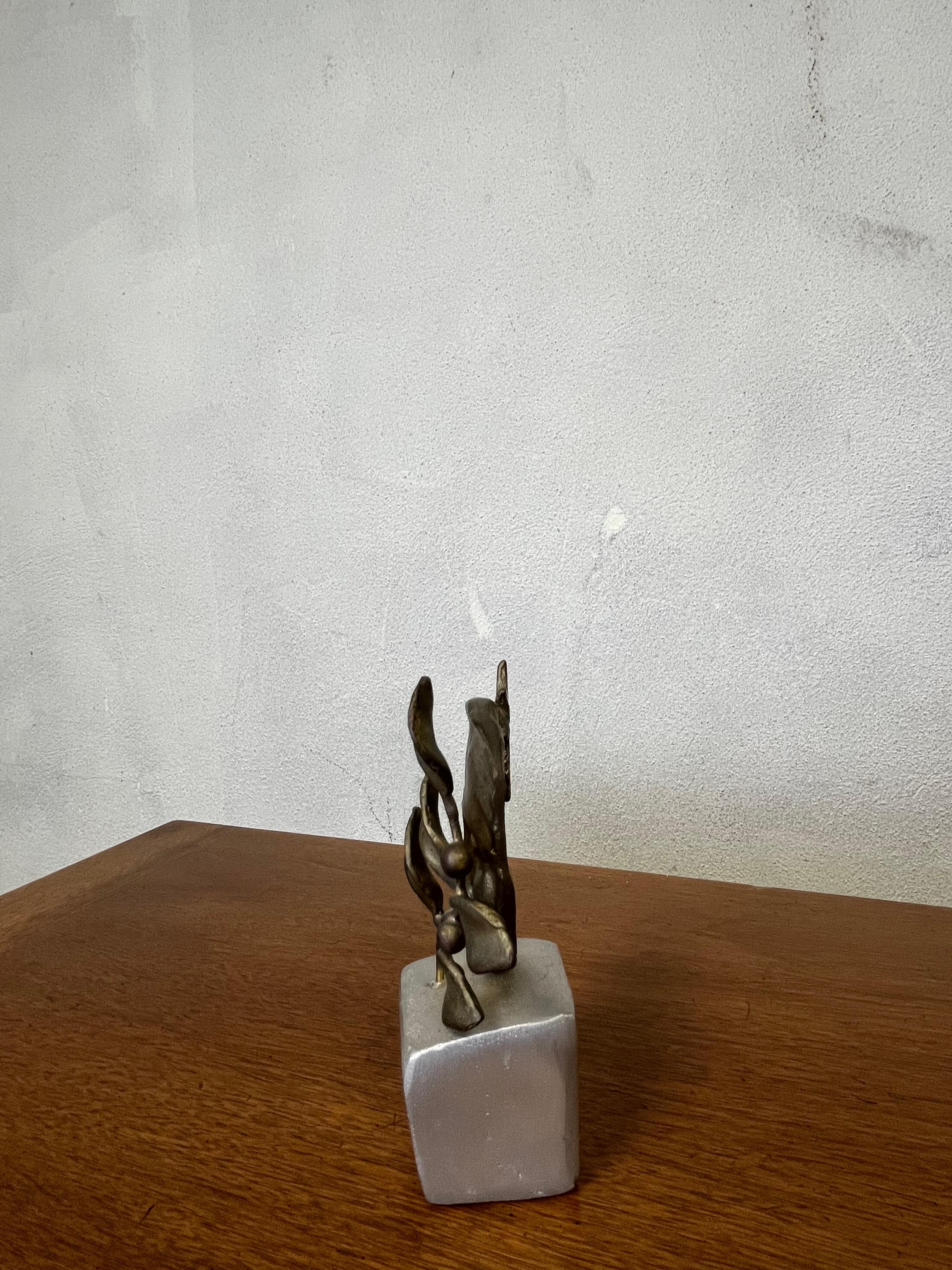 Mid Century Modern Vergoldete Bronze-Skulptur (20. Jahrhundert) im Angebot