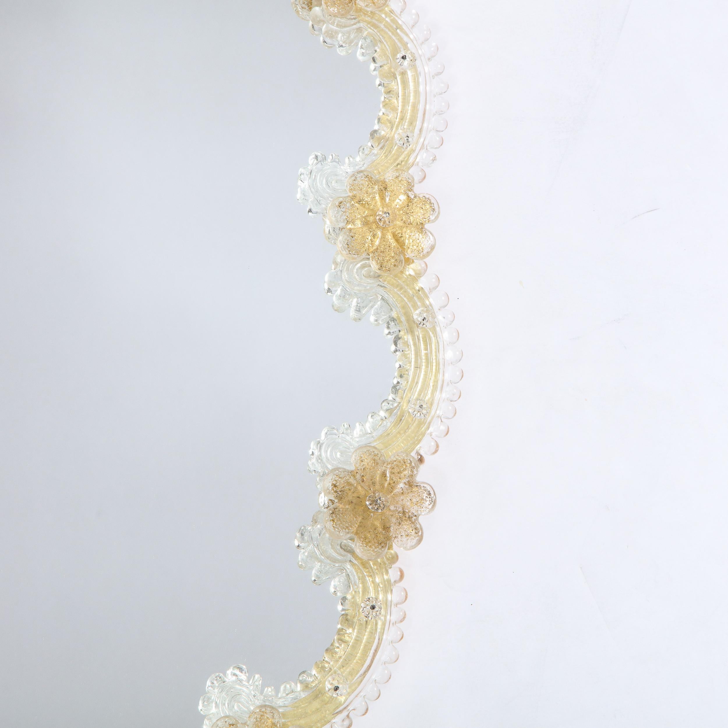 Mid-Century Modern Giltwood and Handblown Murano Venetian Scalloped Mirror In Good Condition In New York, NY