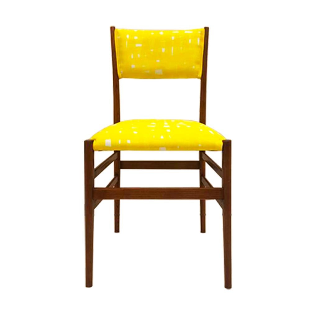 Set of four chairs model 
