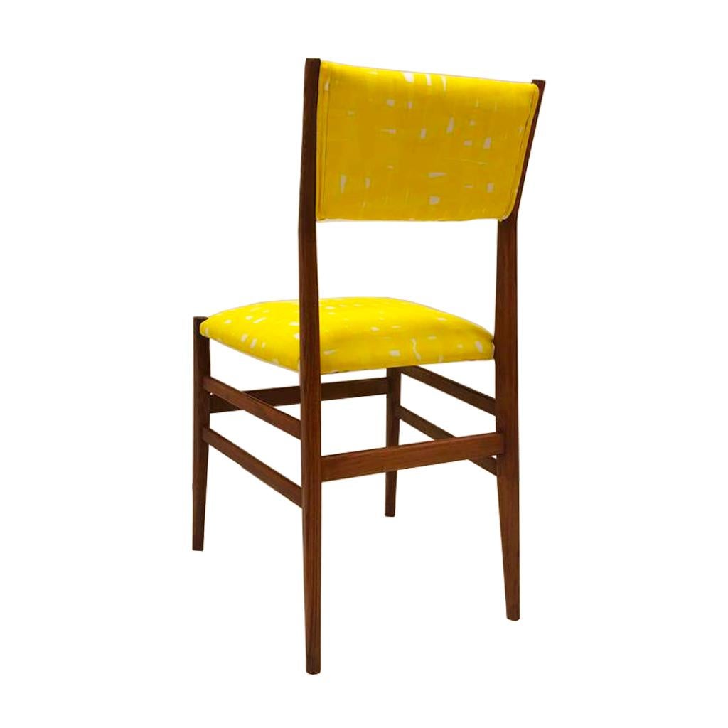 Cotton Midcentury Gio Ponti Set of Four ‘Leggera 646’ Ashwood Italian Chairs, 1951 For Sale