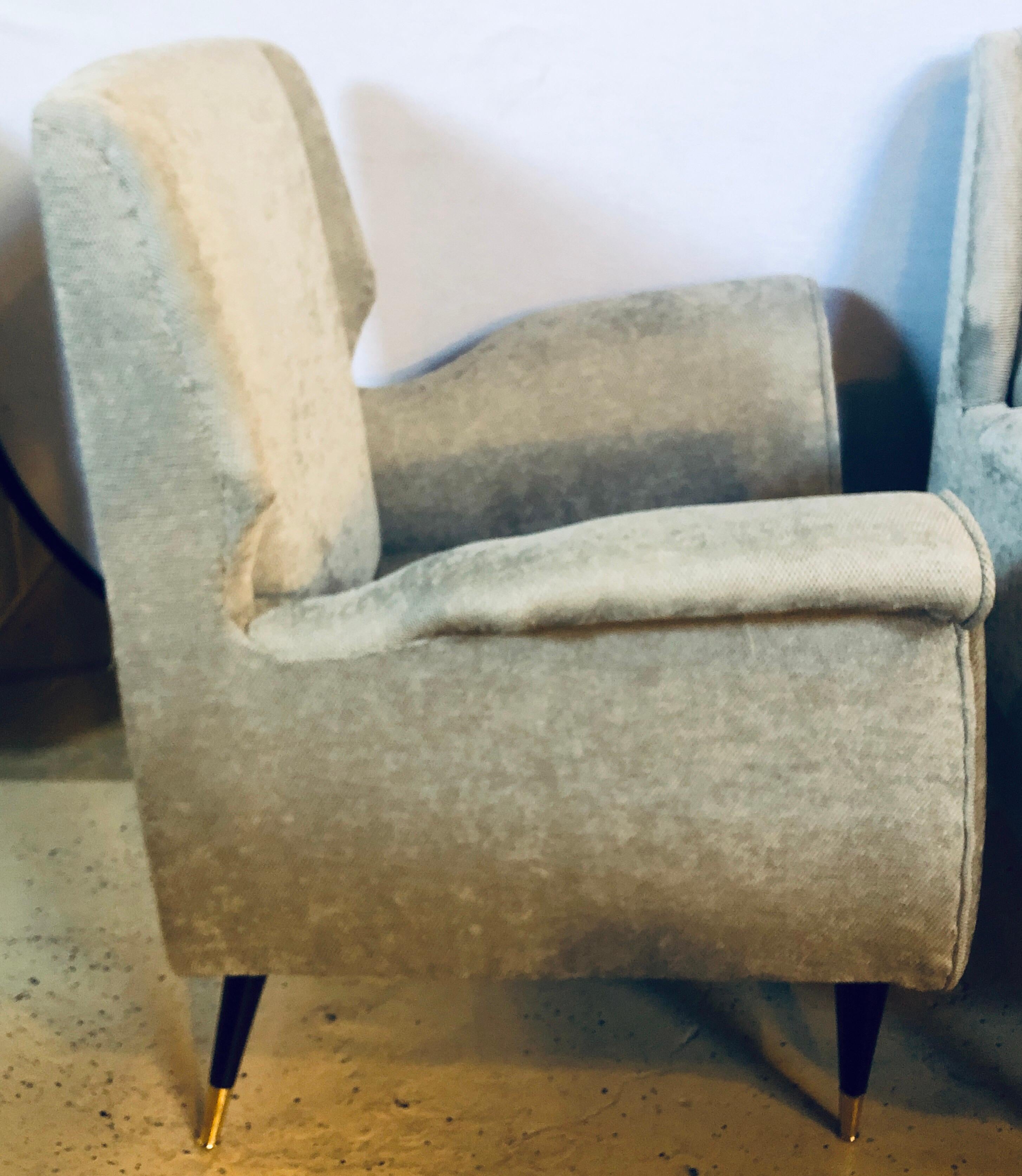 Mid-Century Modern Gio Ponti Style Armchairs, a Pair 7