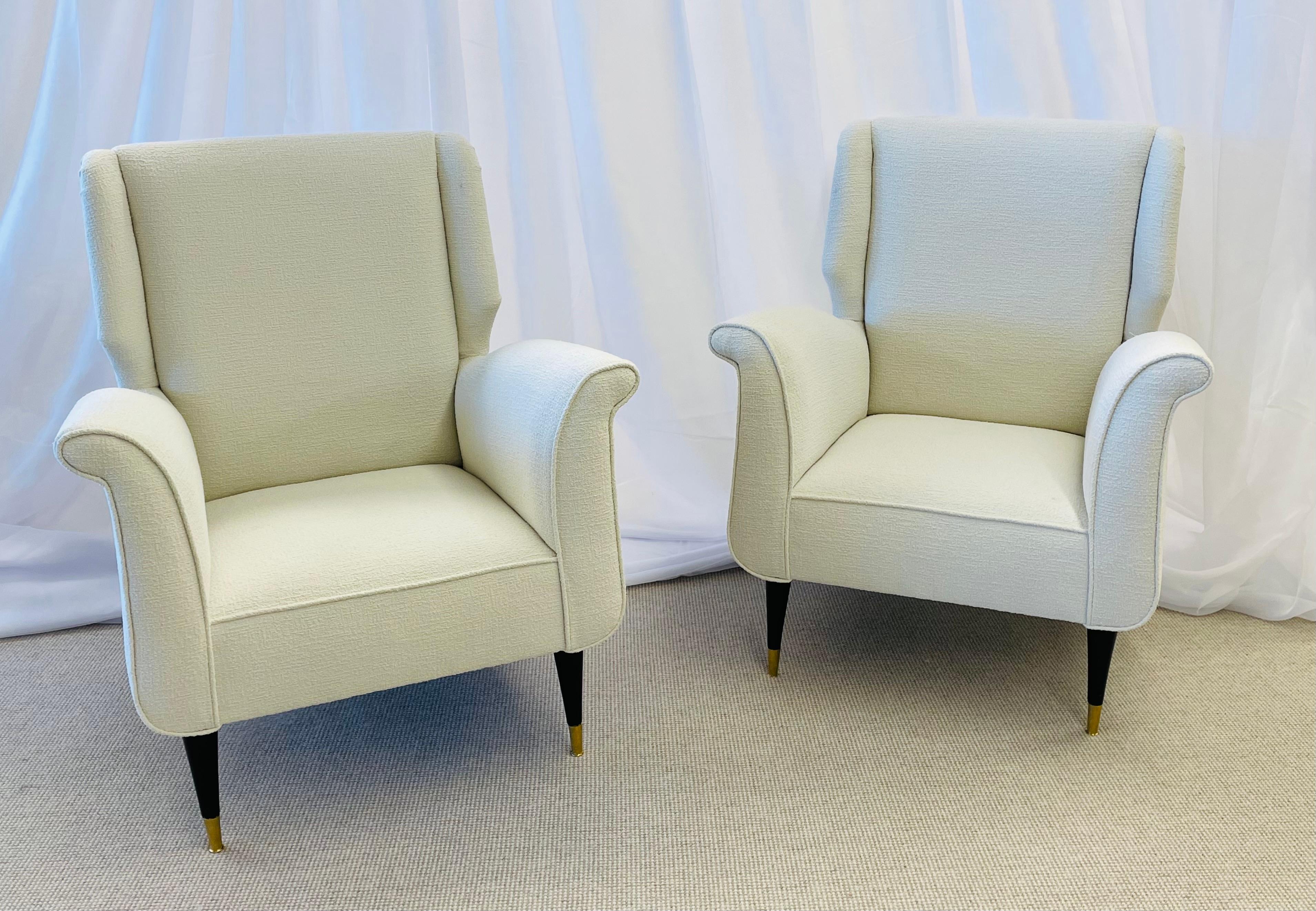 Mid-Century Modern Gio Ponti Style Armchairs, Wingback, a Pair in Kravet Bouclé In Good Condition For Sale In Stamford, CT