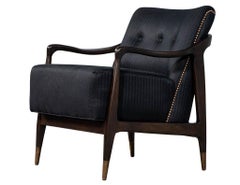 Mid-Century Modern Club Chair in the Style of Gio Ponti