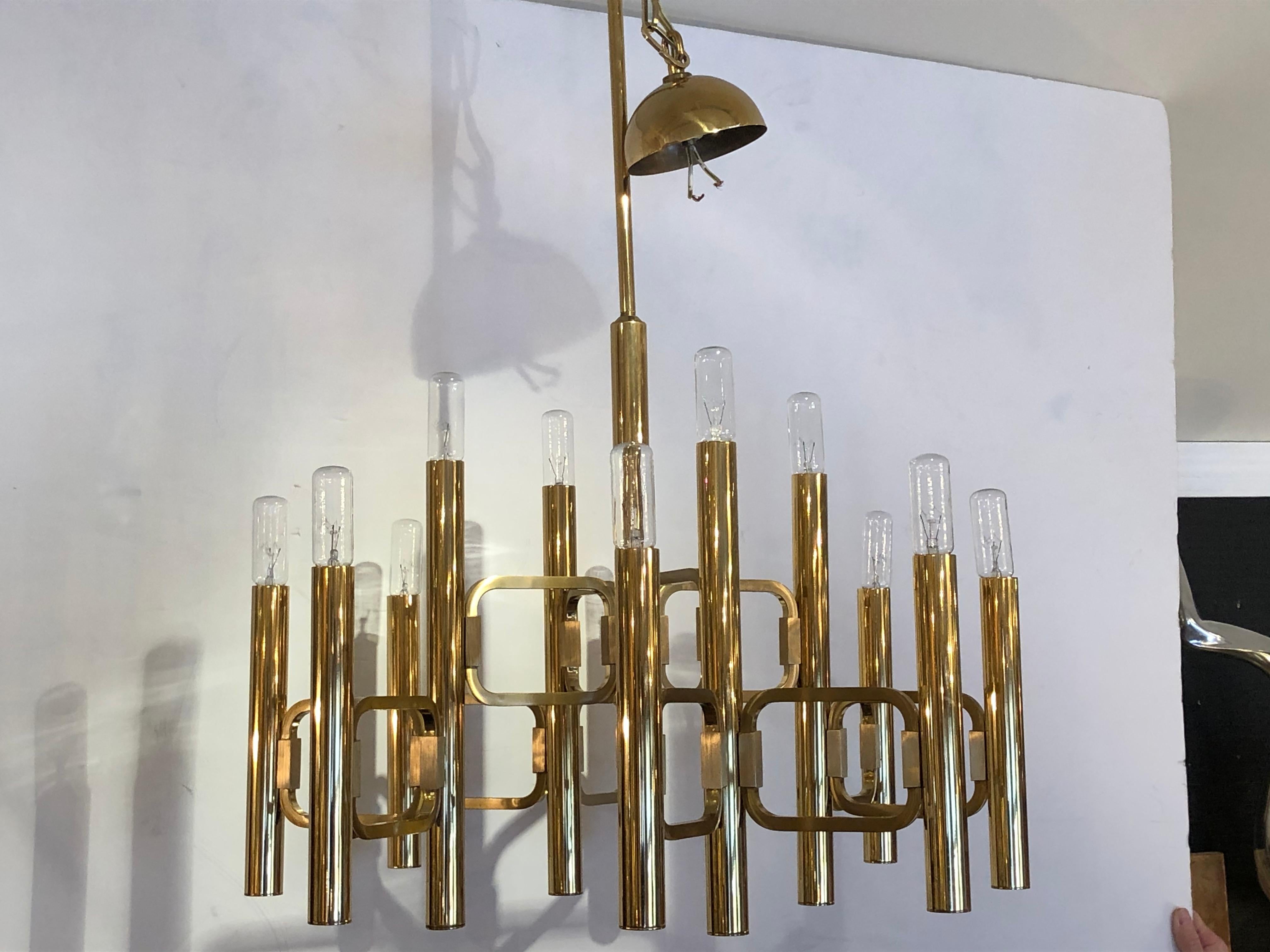 Mid-Century Modern Stunning Profili Industria Lampadari Italian Twelve-Light Gold Plated Chandelier