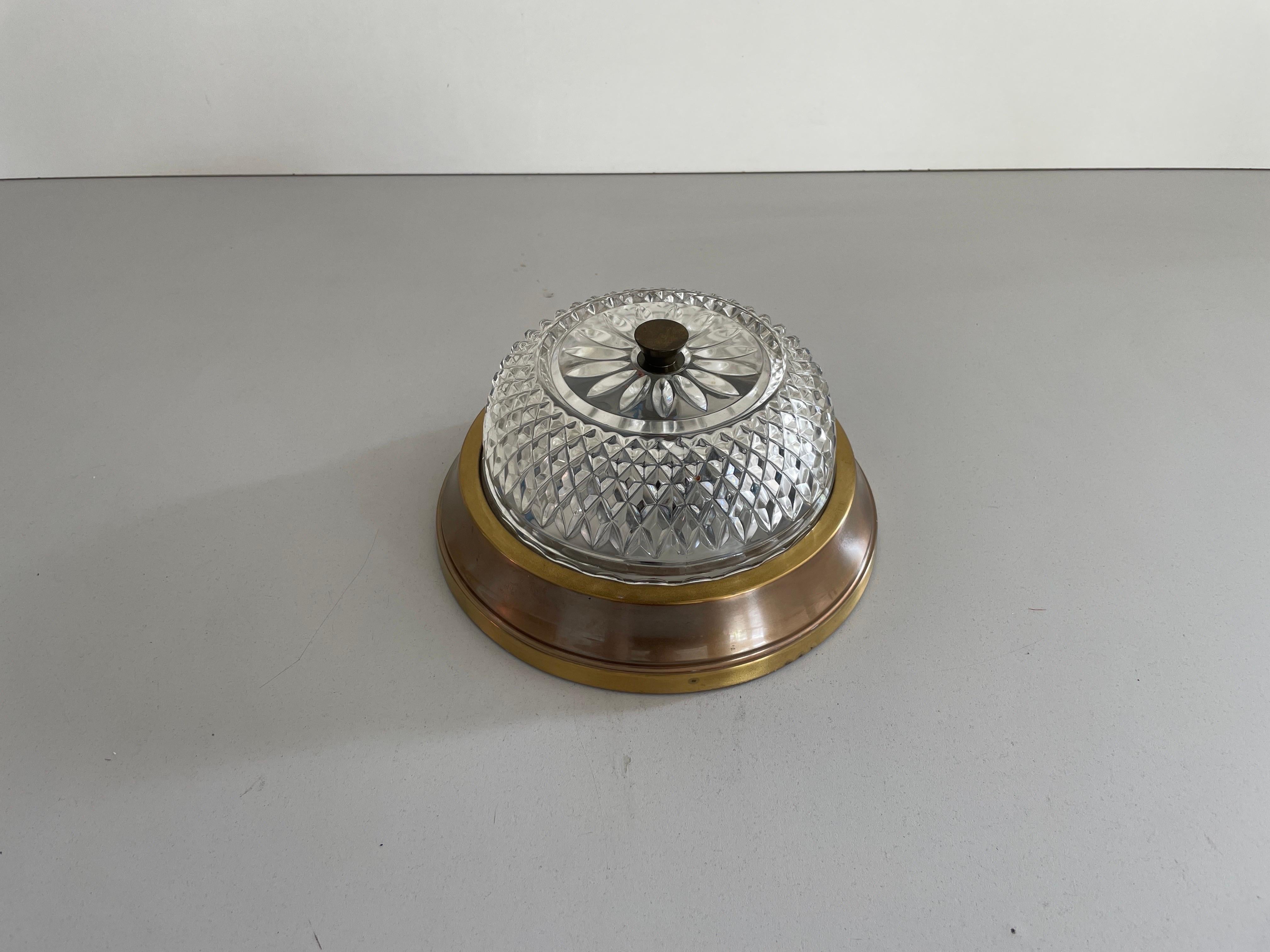 Mid-Century moderno Piccola lampada da incasso in vetro e ottone della modernità di metà secolo, 1960, Germania in vendita