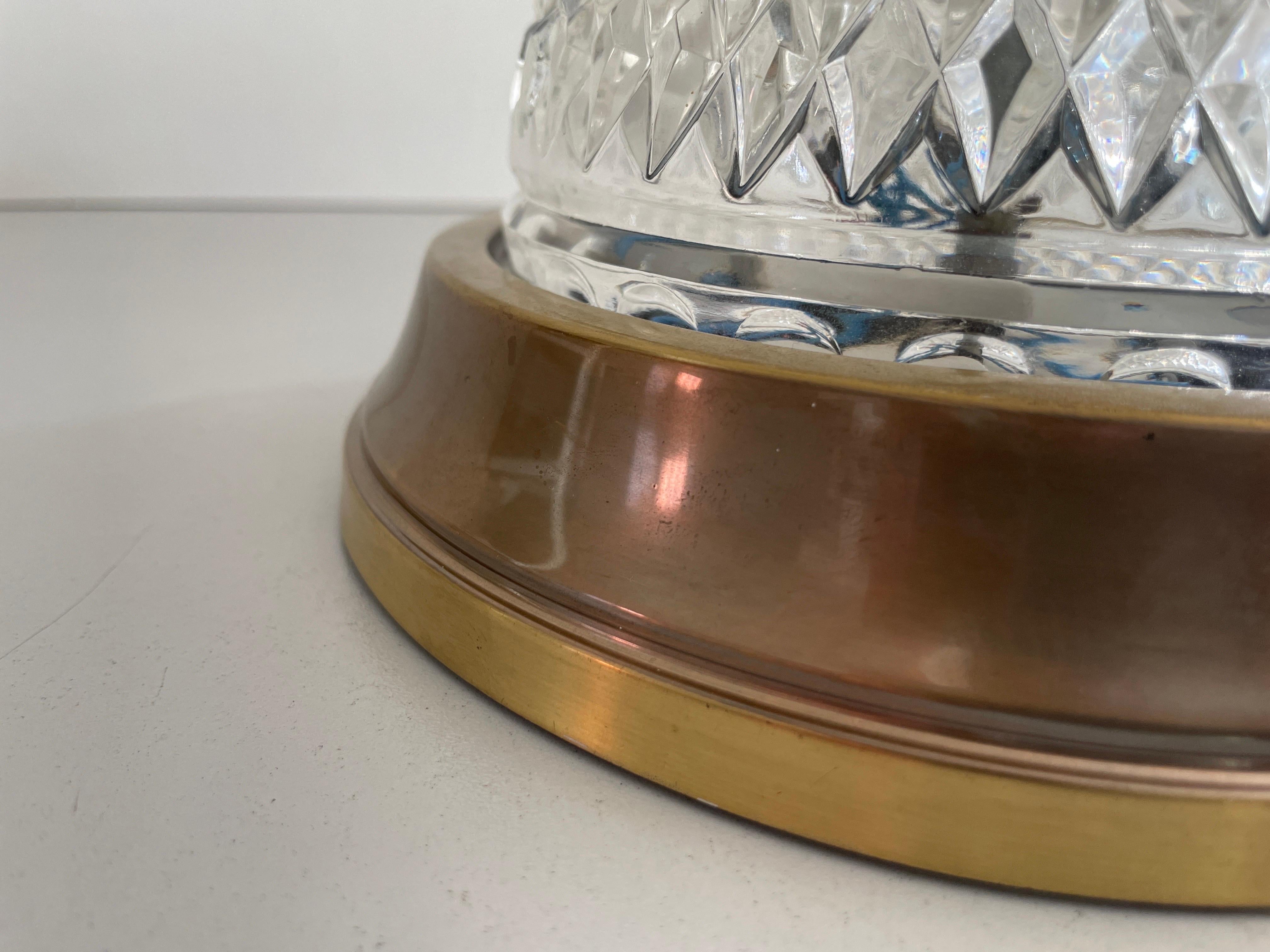 Tedesco Piccola lampada da incasso in vetro e ottone della modernità di metà secolo, 1960, Germania in vendita