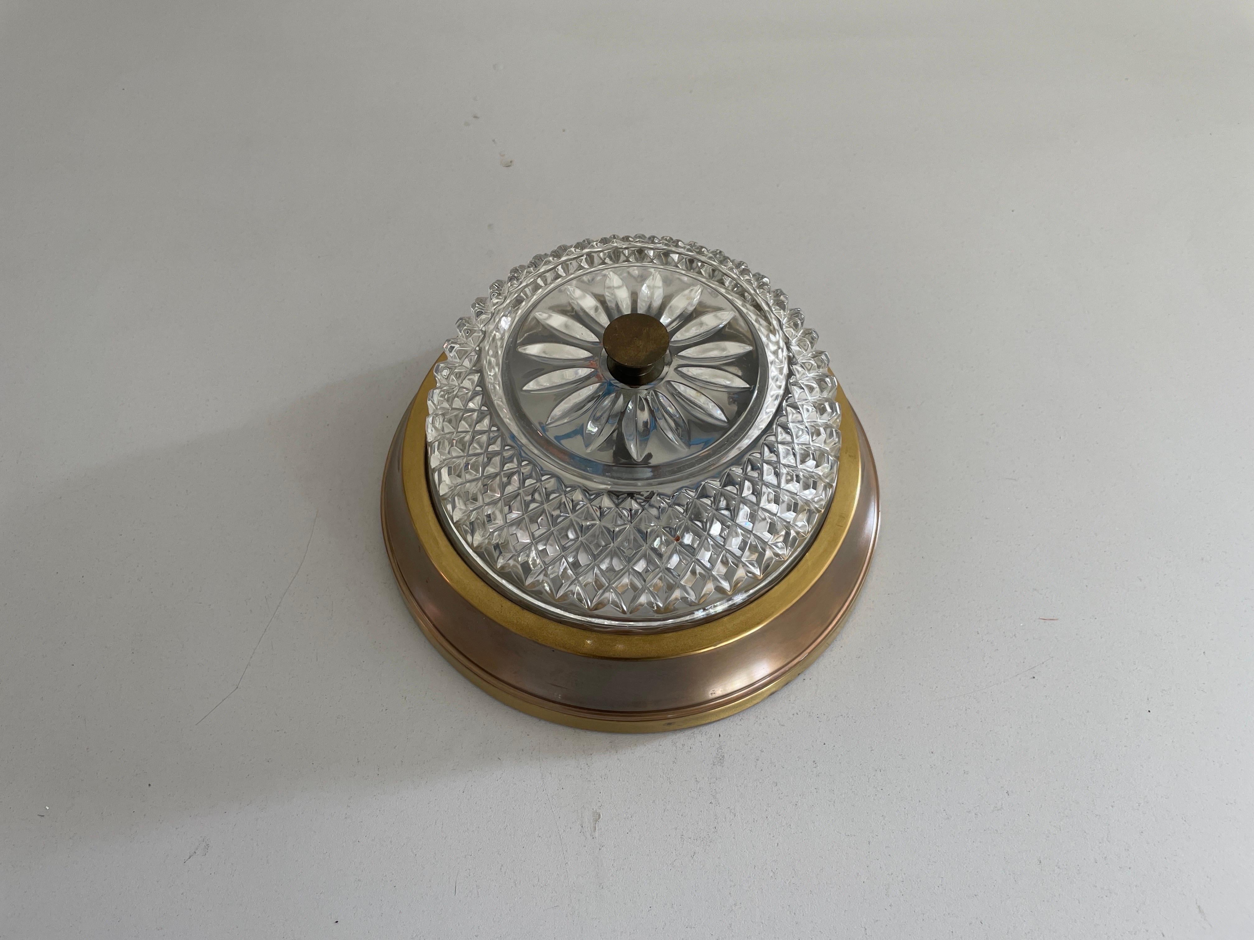Piccola lampada da incasso in vetro e ottone della modernità di metà secolo, 1960, Germania In condizioni ottime in vendita a Hagenbach, DE