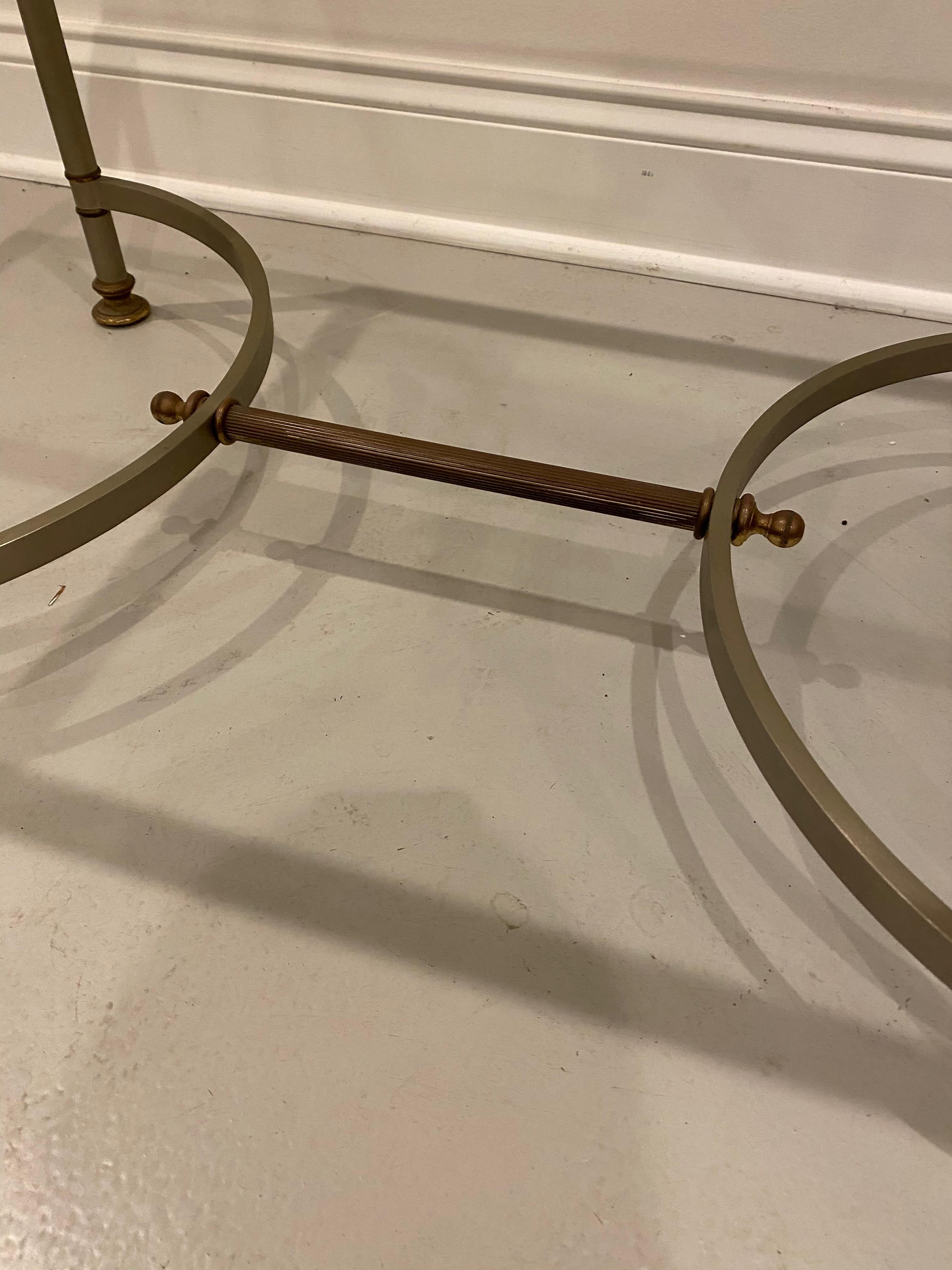 Mid-Century Modern Glass and Brass Coffee Table For Sale 3