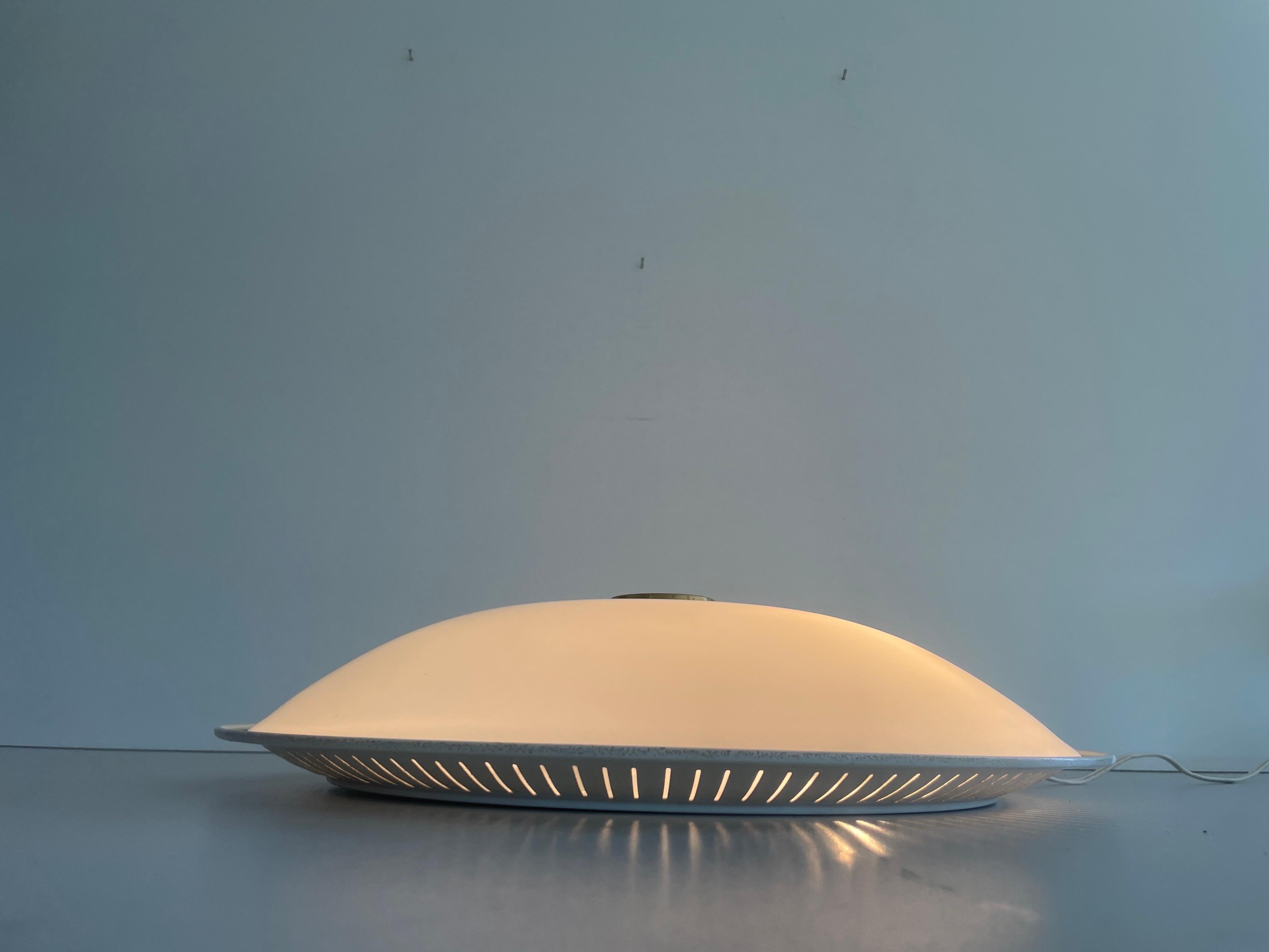 Glas- und Messingeinbauleuchte von Hillebrand, 1960er Jahre, Deutschland im Angebot 11