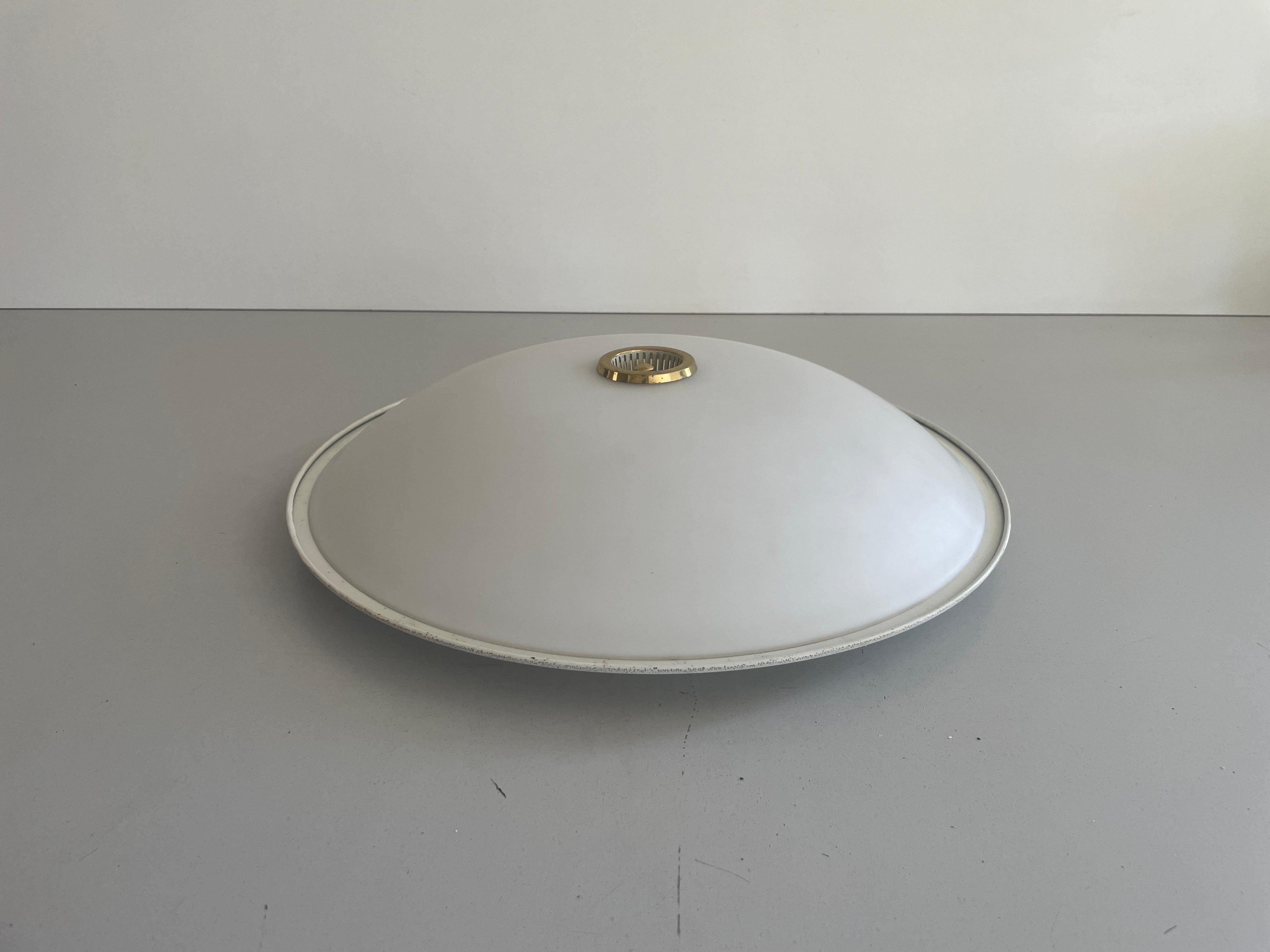 Glas- und Messingeinbauleuchte von Hillebrand, 1960er Jahre, Deutschland (Moderne der Mitte des Jahrhunderts) im Angebot