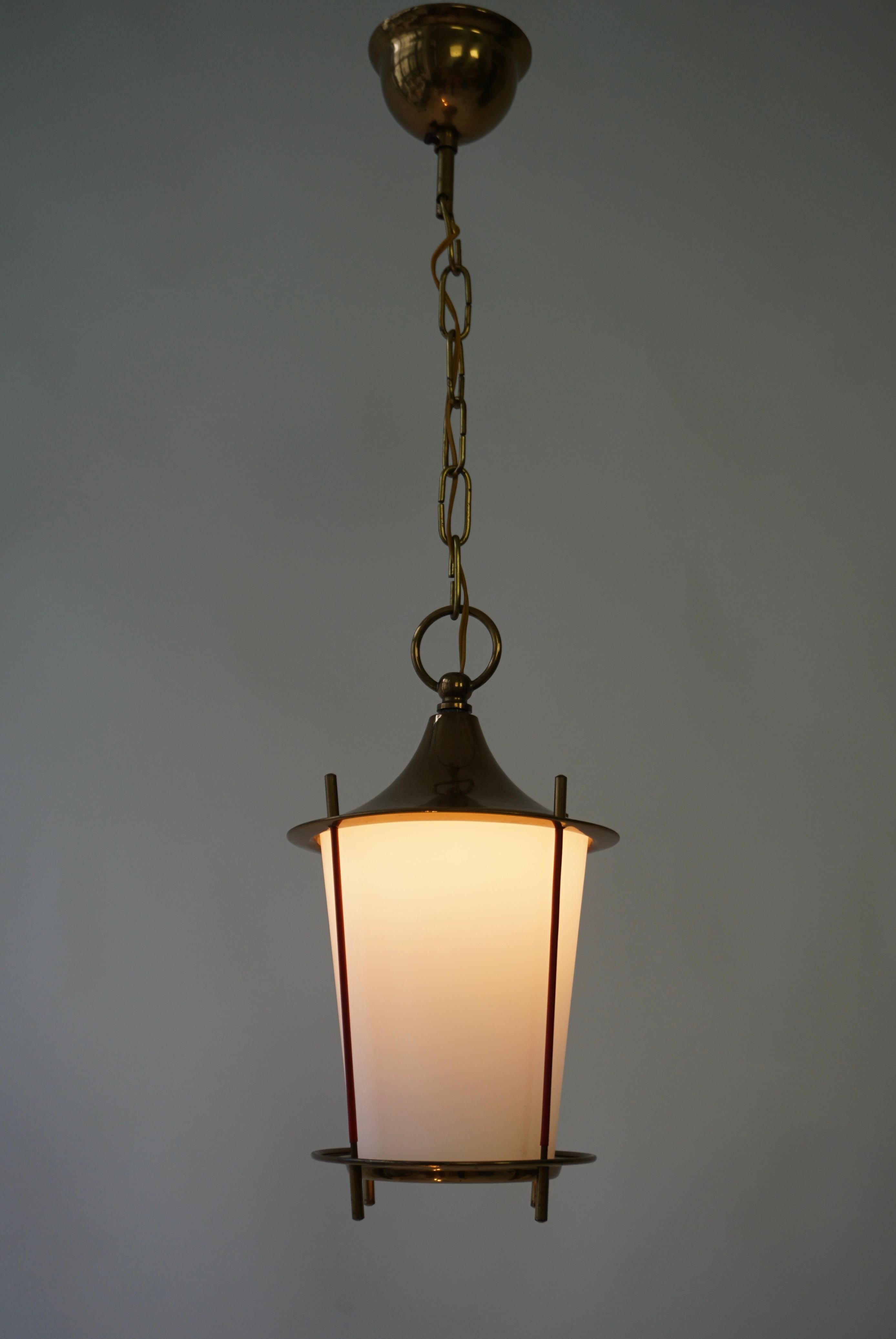 Mid-Century Modern Glass and Brass Pendant Light Lantern For Sale 1