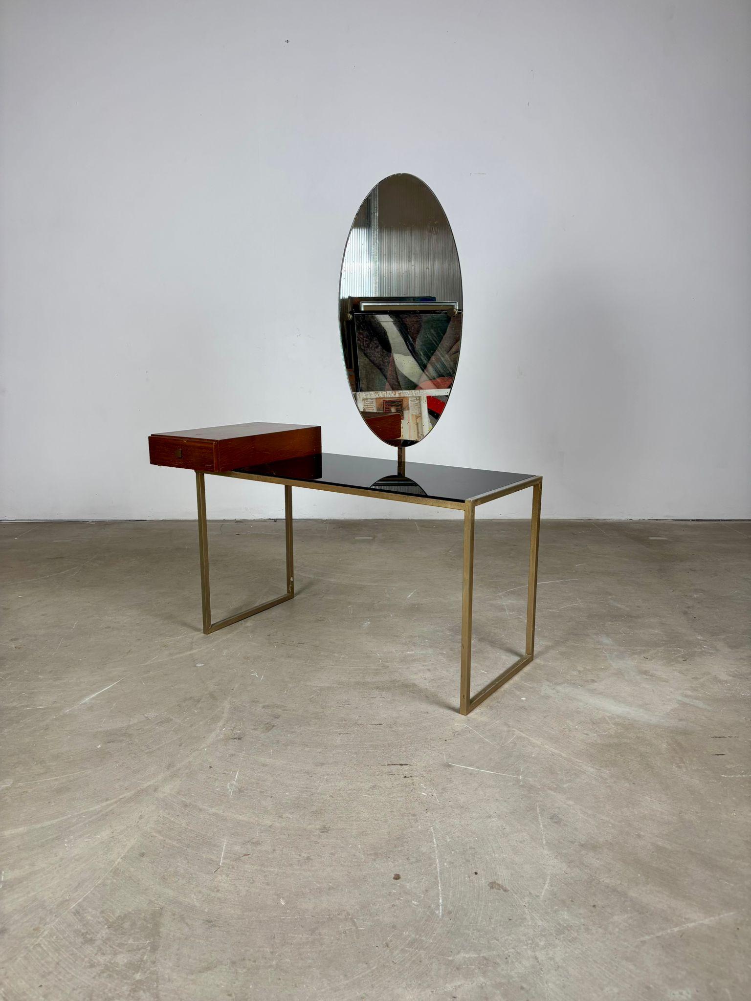 Tocador moderno de mediados de siglo de cristal y acero con espejo oval, años 60 en venta 3
