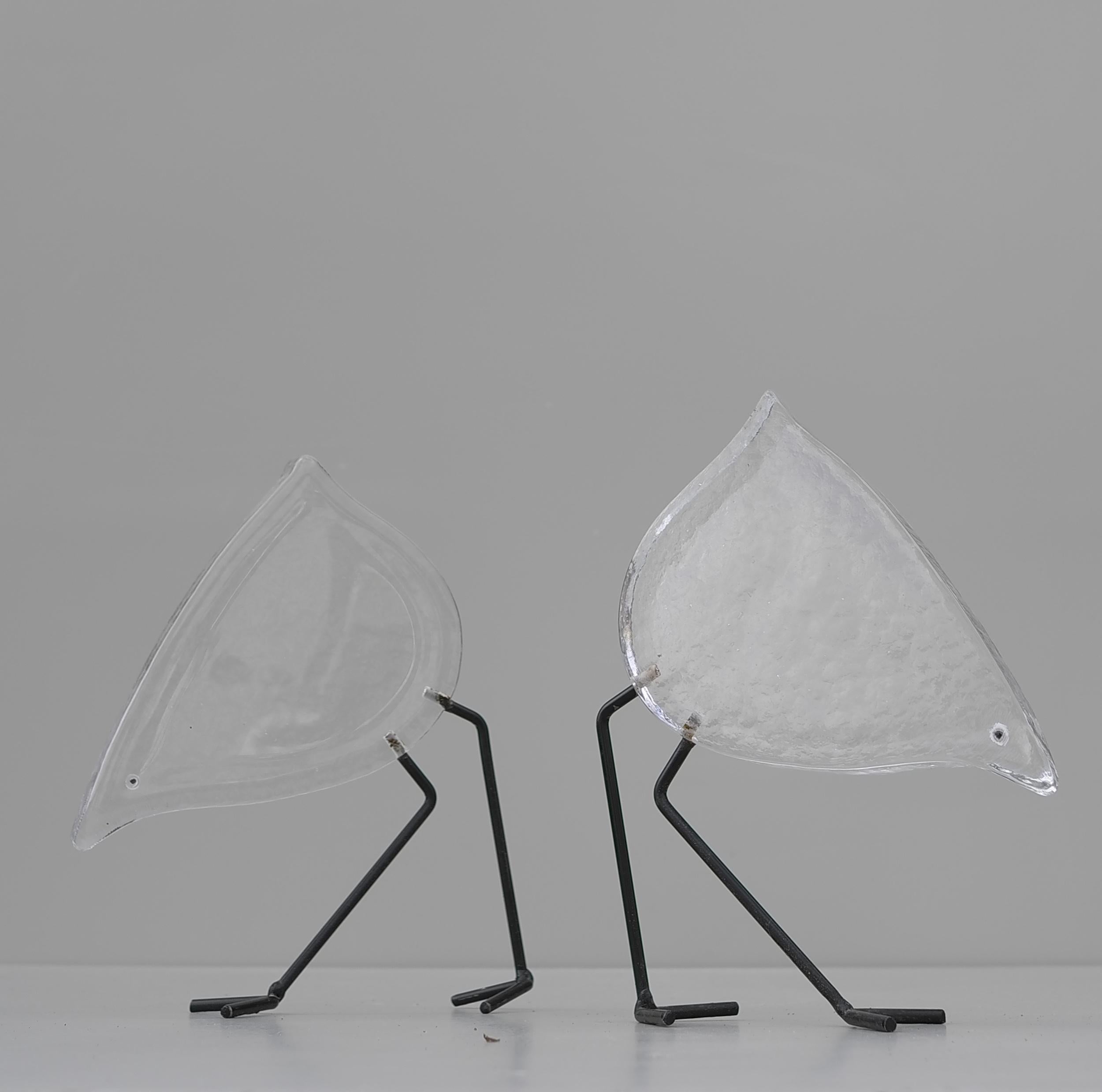 Art Glass Mid-Century Modern, Glass Art Bird figurines 1960's For Sale