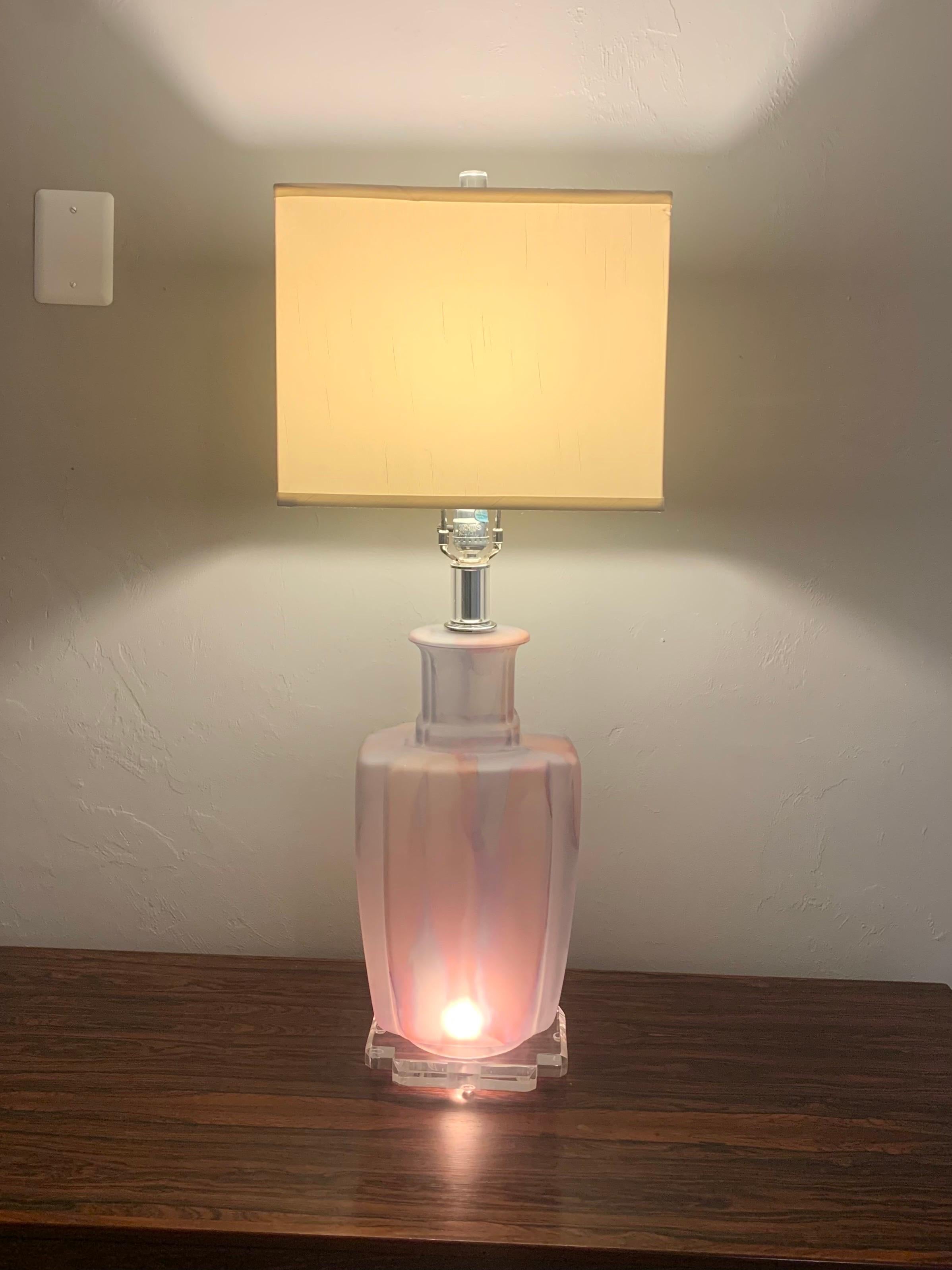 Mid-Century Modern Mid Century Modern Glass Bauer Table Lamp in Pink and Clear, with Lucite For Sale
