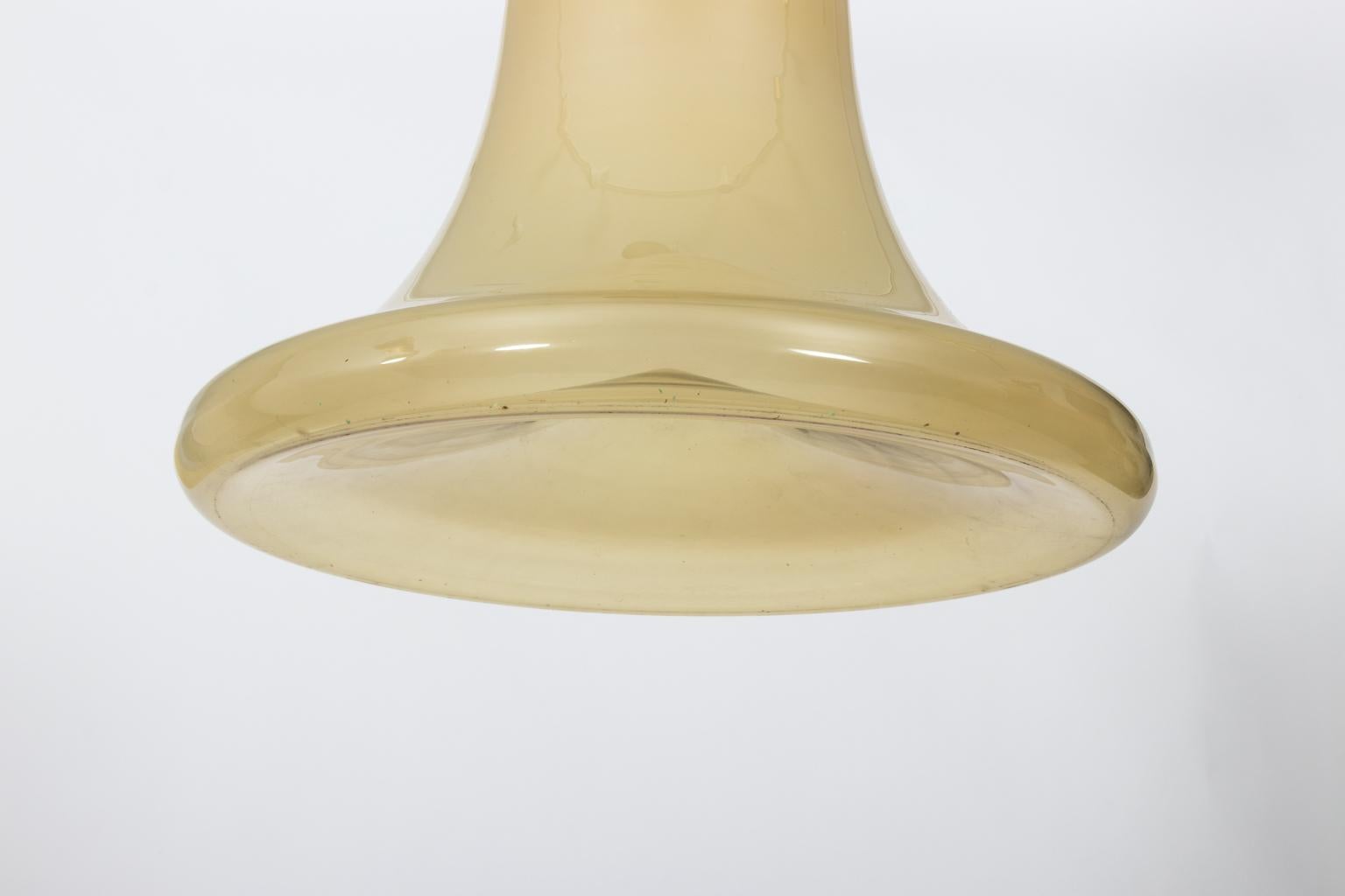 Mid-Century Modern Glass Bell Shaped Chandelier In Good Condition For Sale In Stamford, CT