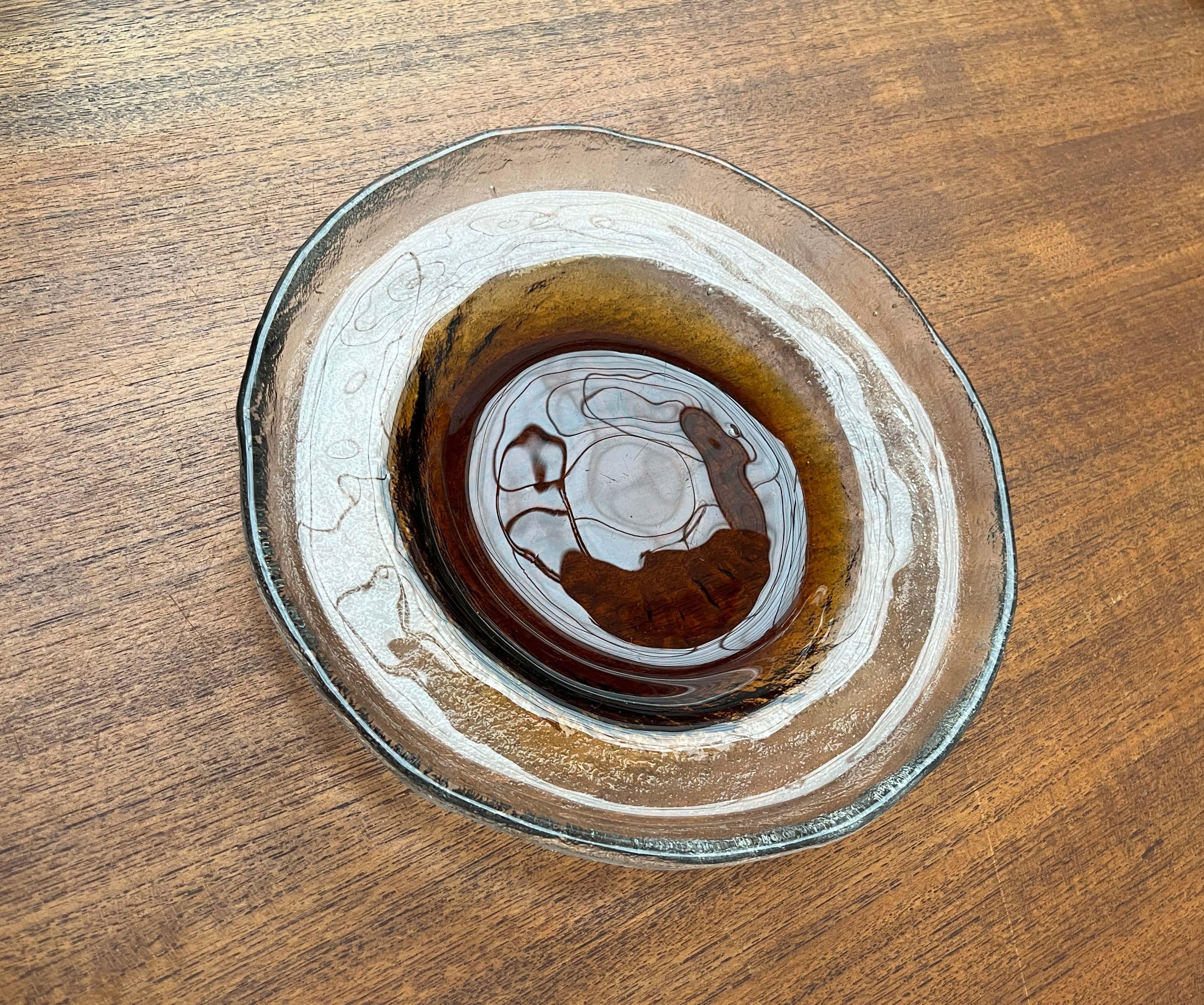 Cuenco de cristal moderno de mediados de siglo de Pertti Santalahti para Humppila, Finlandia, años 60 en venta 4