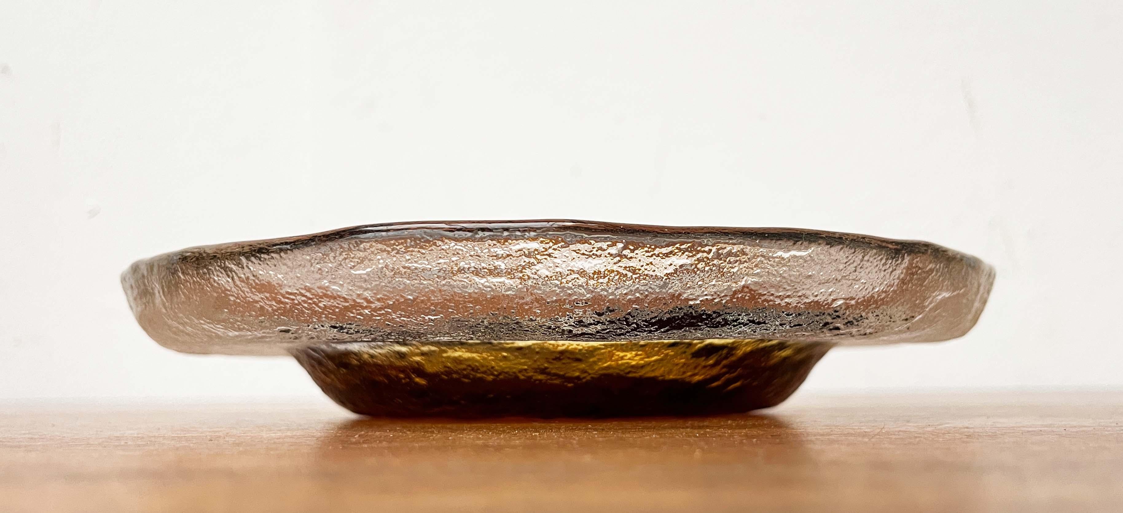 Cuenco de cristal moderno de mediados de siglo de Pertti Santalahti para Humppila, Finlandia, años 60 siglo XX en venta