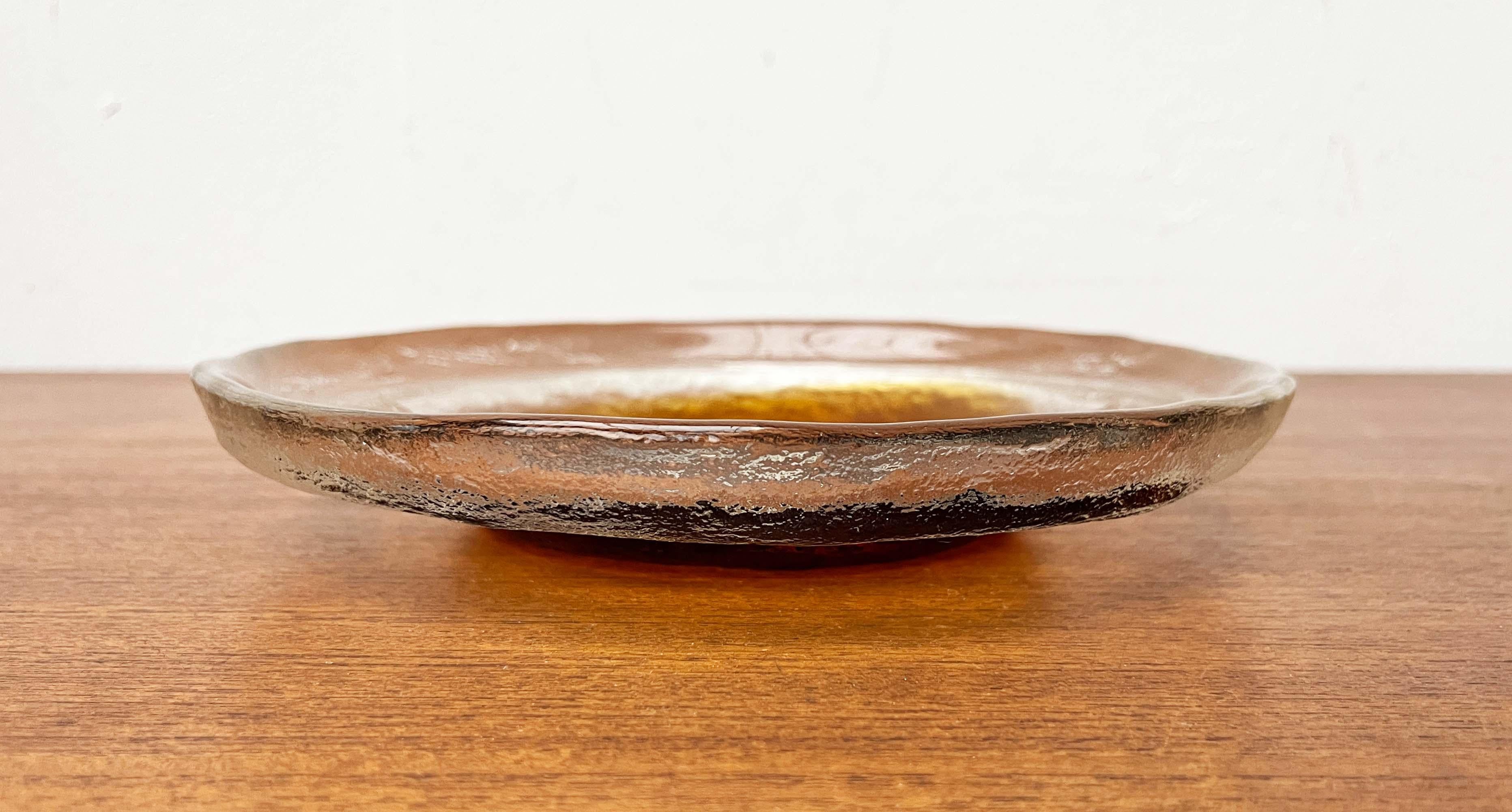 Cuenco de cristal moderno de mediados de siglo de Pertti Santalahti para Humppila, Finlandia, años 60 Vidrio en venta