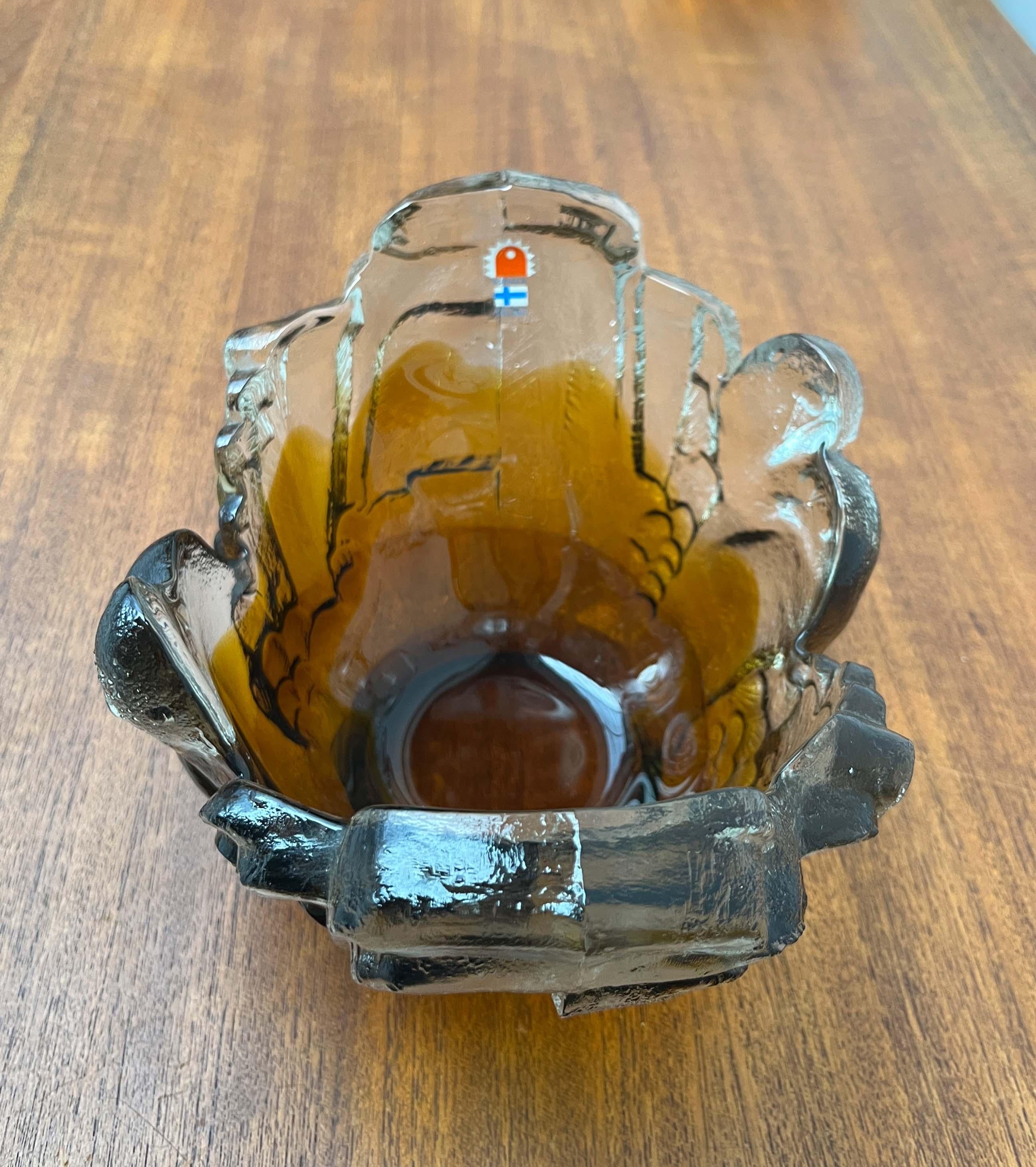 Moderne Glasschale mit Taubenmotiv Pertti Santalahti Kumela 1960er Jahre im Angebot 2