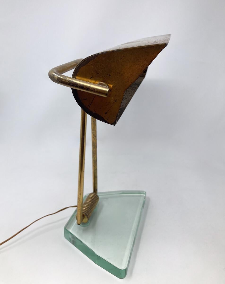 Mid-Century Modern Glass & Brass Table Lamp attributed to Pietro Chiesa, 1950s 4