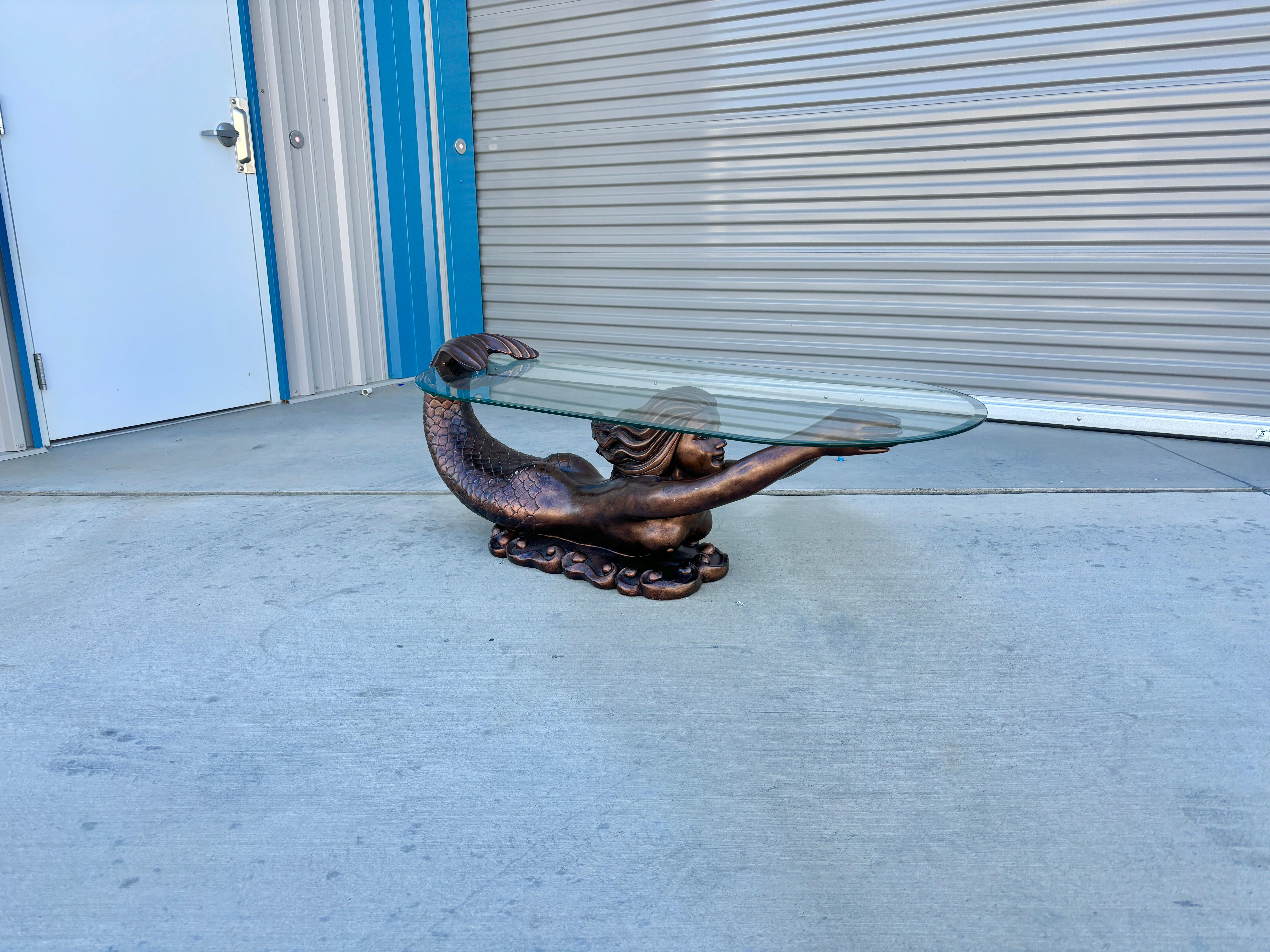 Américain Table basse en verre The Moderns en vente