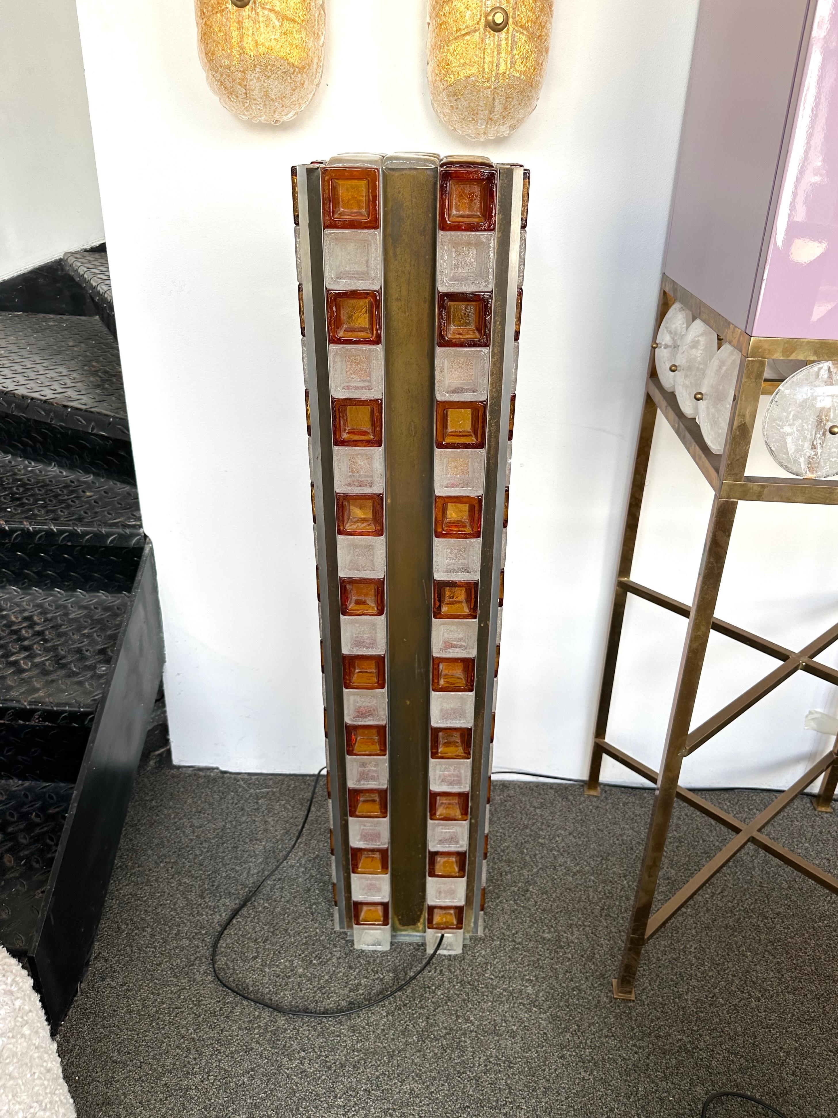 Mid-Century Modern Glass Cube Tower Floor Lamp by Poliarte, Italy, 1970s For Sale 3