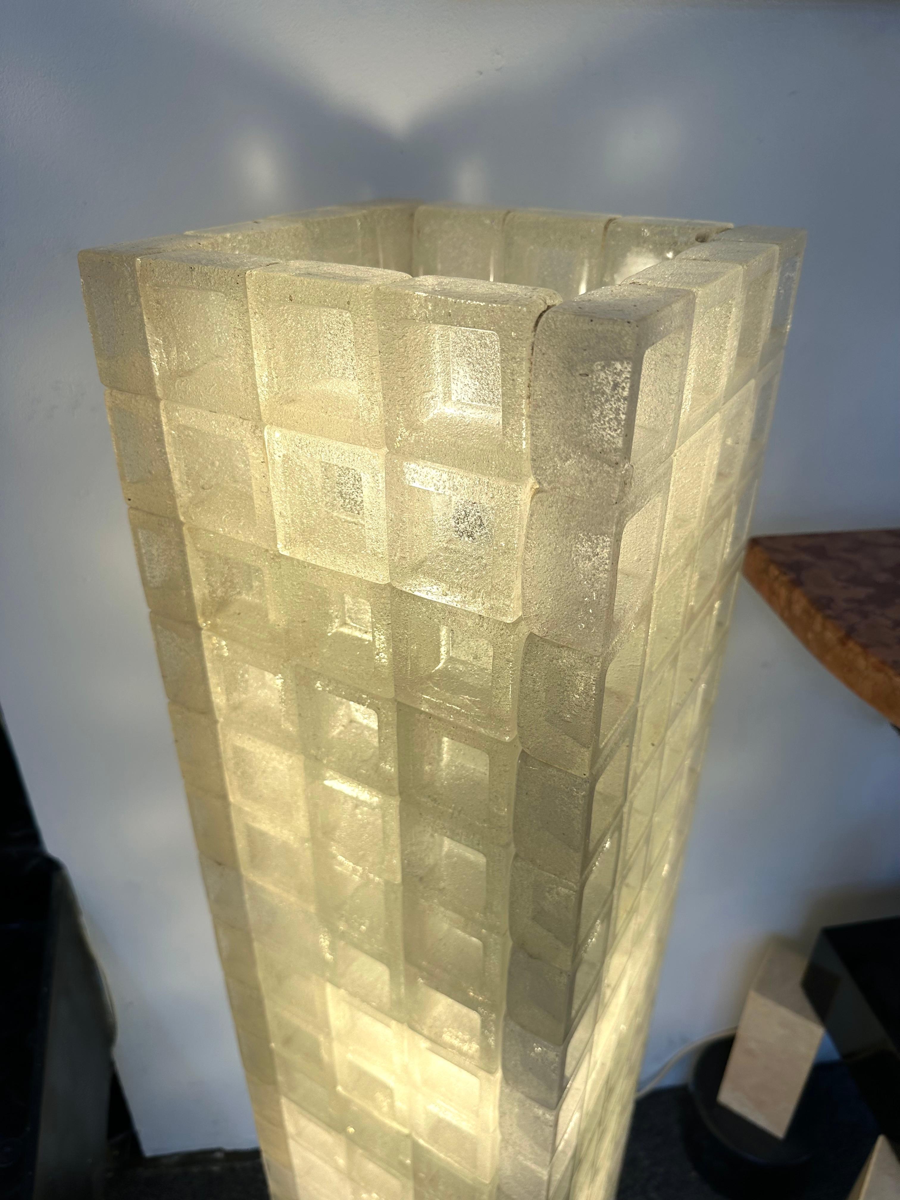 Space Age Mid-Century Modern Glass Cube Tower Floor Lamp by Poliarte, Italy, 1970s For Sale