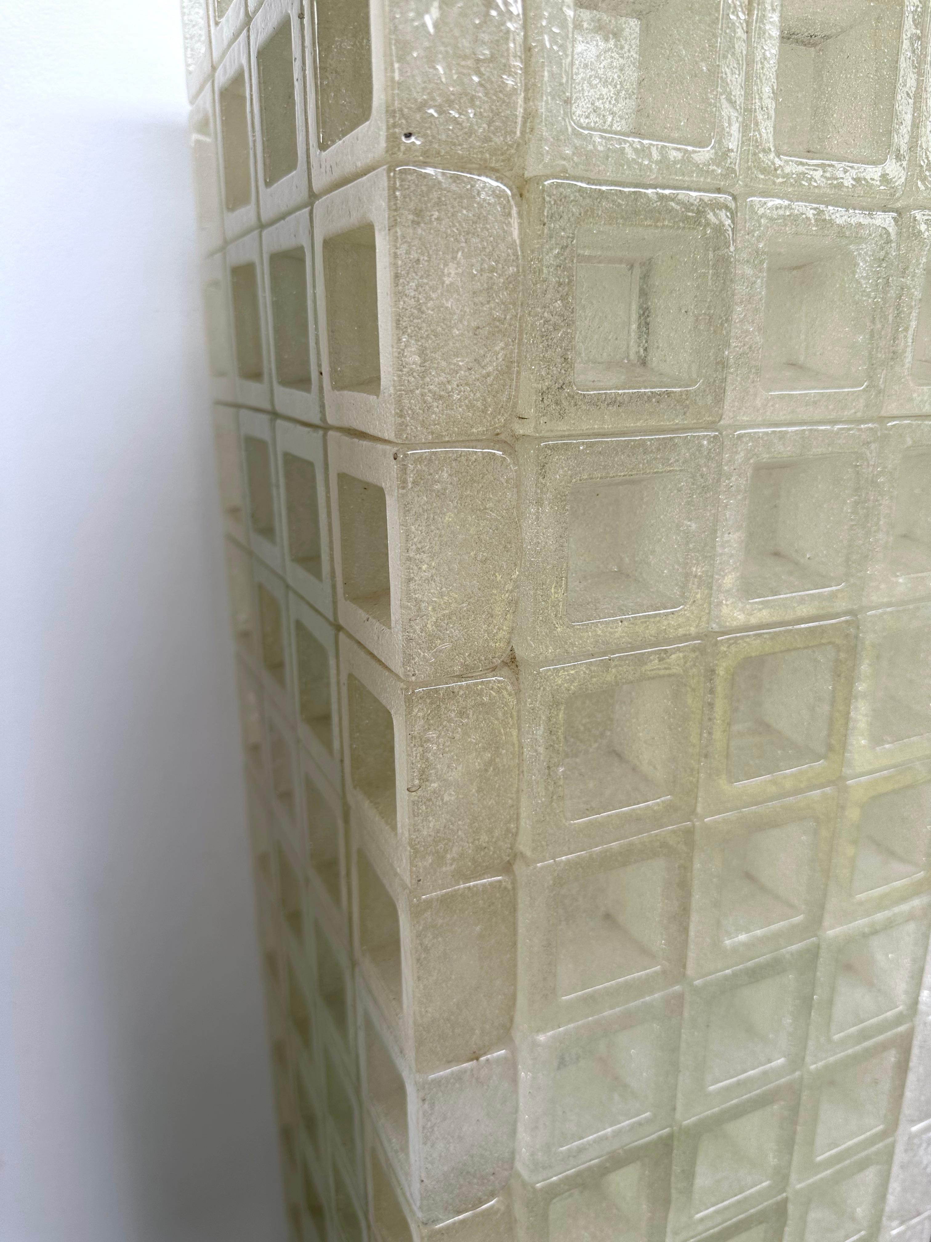 Verre Lampadaire à tour cubique en verre moderne du milieu du siècle dernier de Poliarte, Italie, 1970 en vente