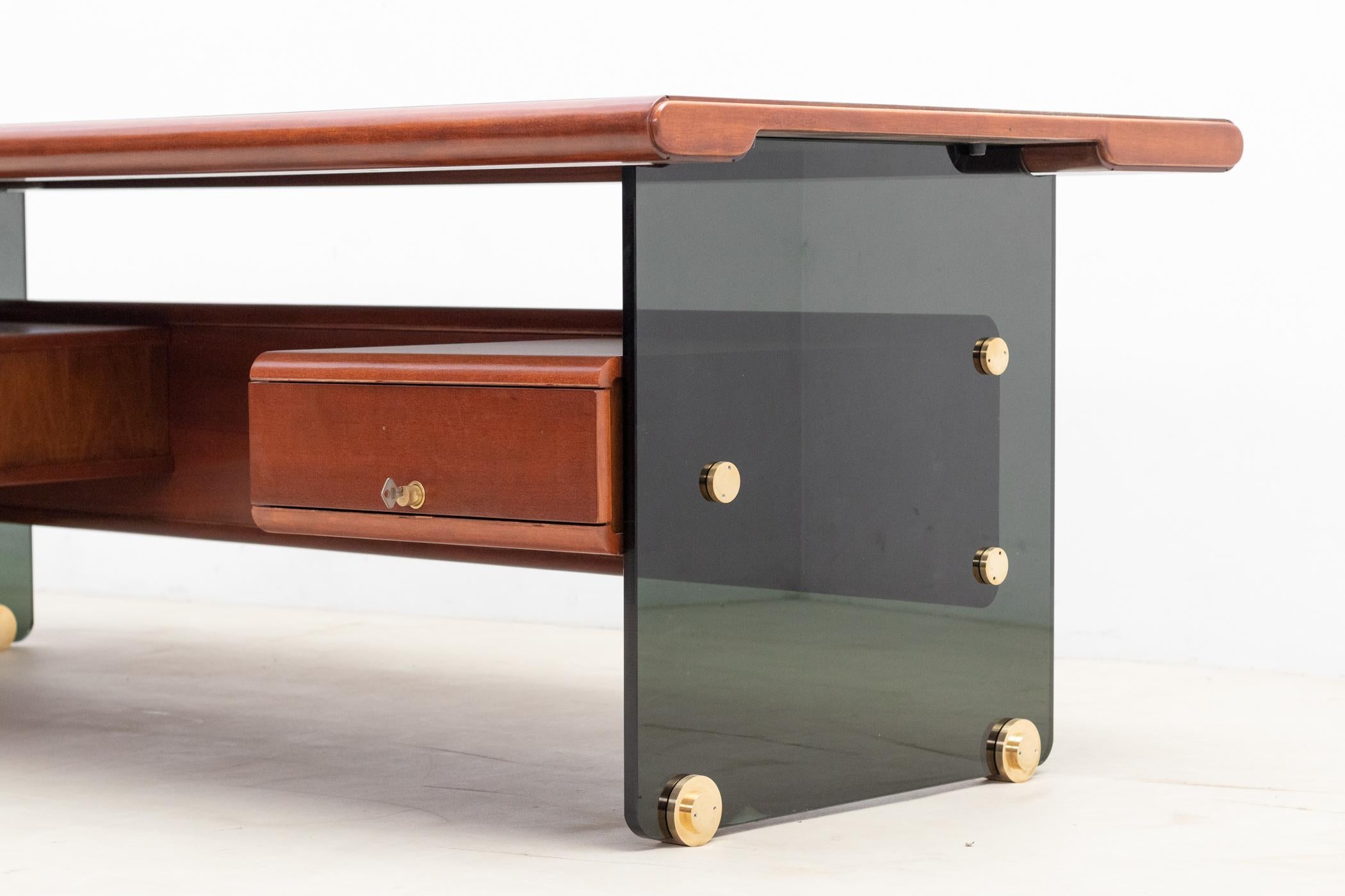 Mid-Century Modern glass desk by Tosi, Italy 1960' 4
