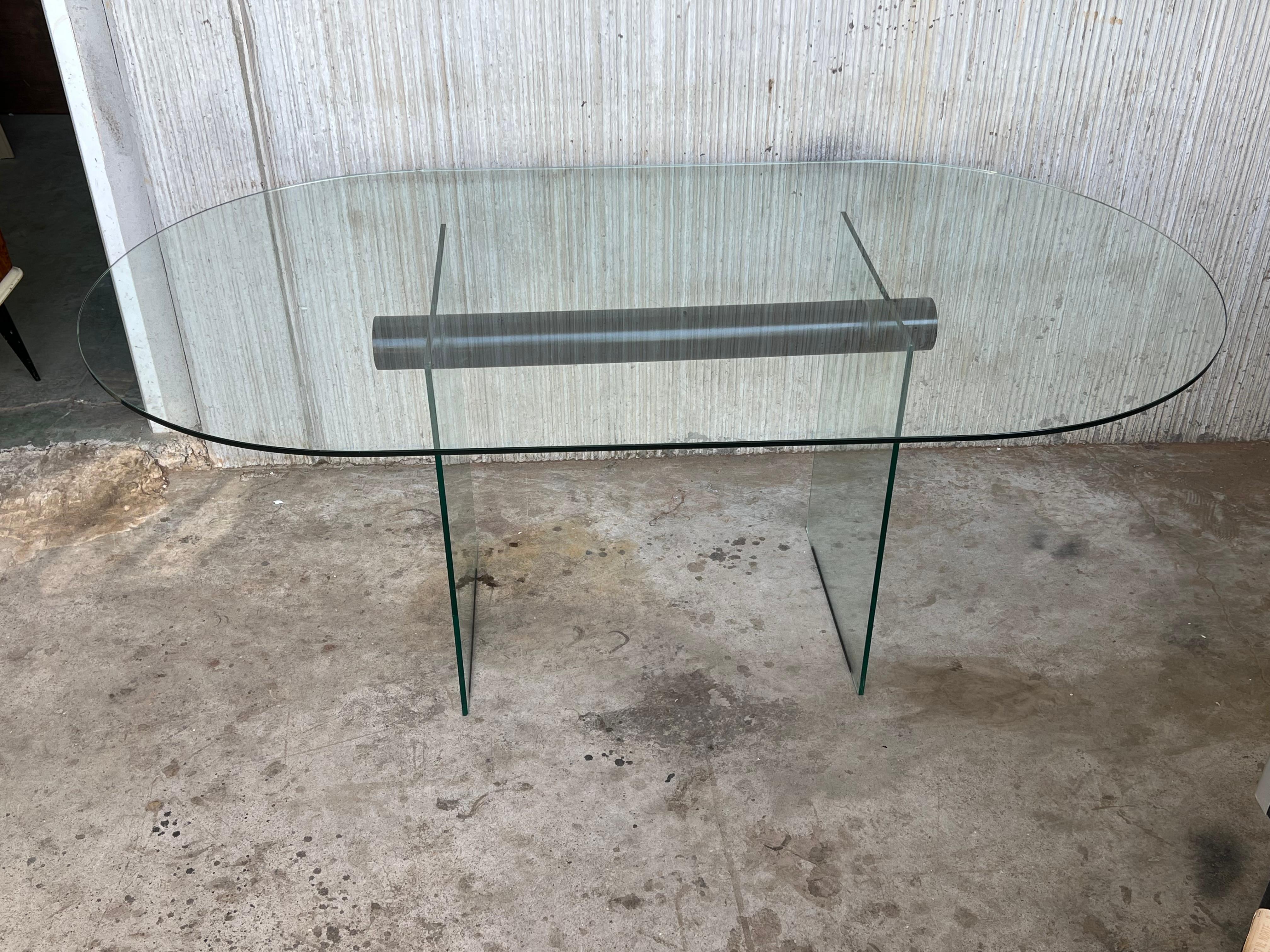 Mid-Century Modern-Glas-Esszimmertisch mit Glasbeinen im Pace-Stil im Angebot 2