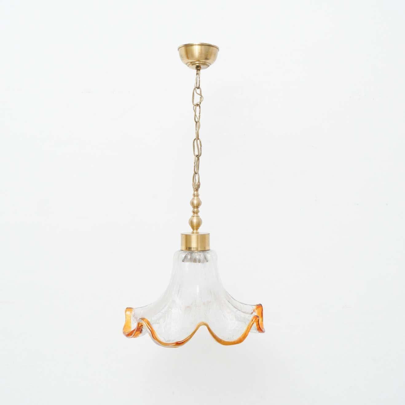 Mid-Century moderno Lampada a sospensione in vetro della modernità di metà secolo, 1960 circa in vendita