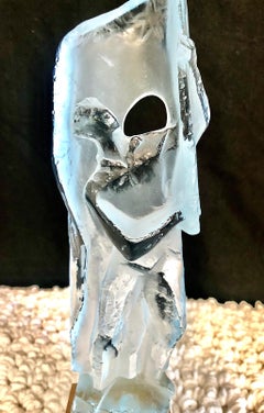 Sculpture en verre de style « Mid-century Modern » représentant un homme tenant un drapeau, par Jan Černý