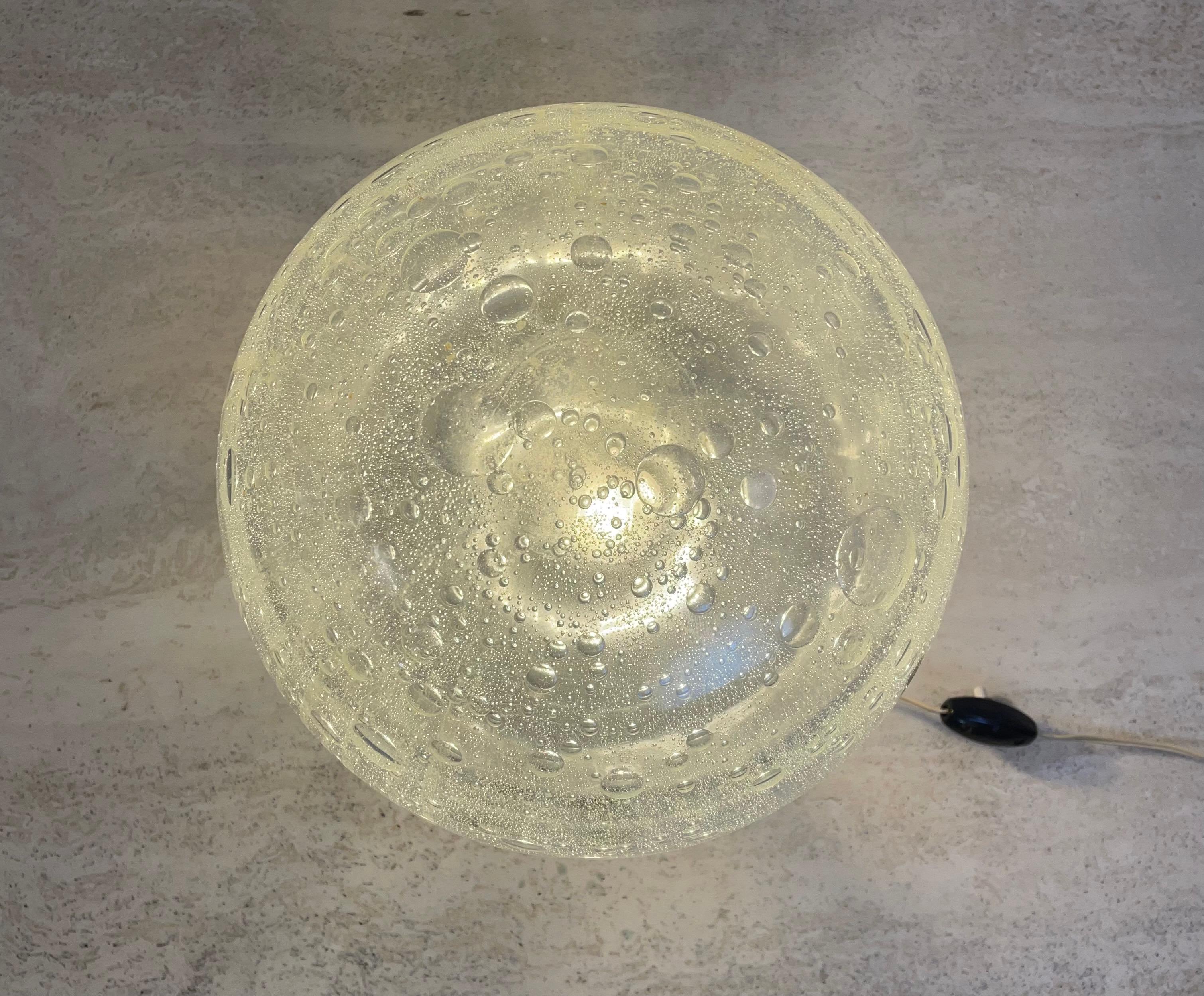 Mid-Century Modern Glass Table Lamp, 1960s For Sale 5