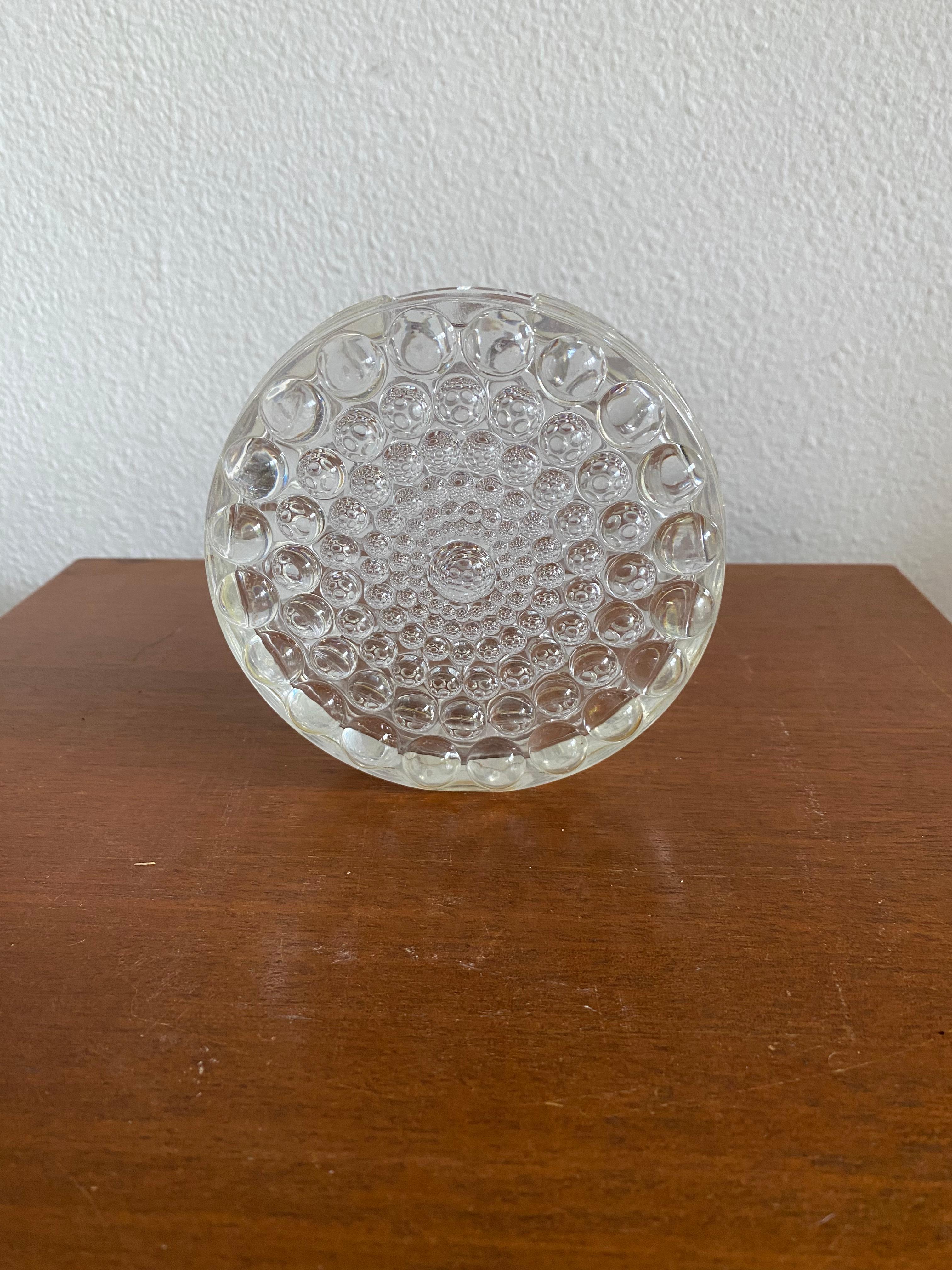 A very nice bubble solifleur glass vase.