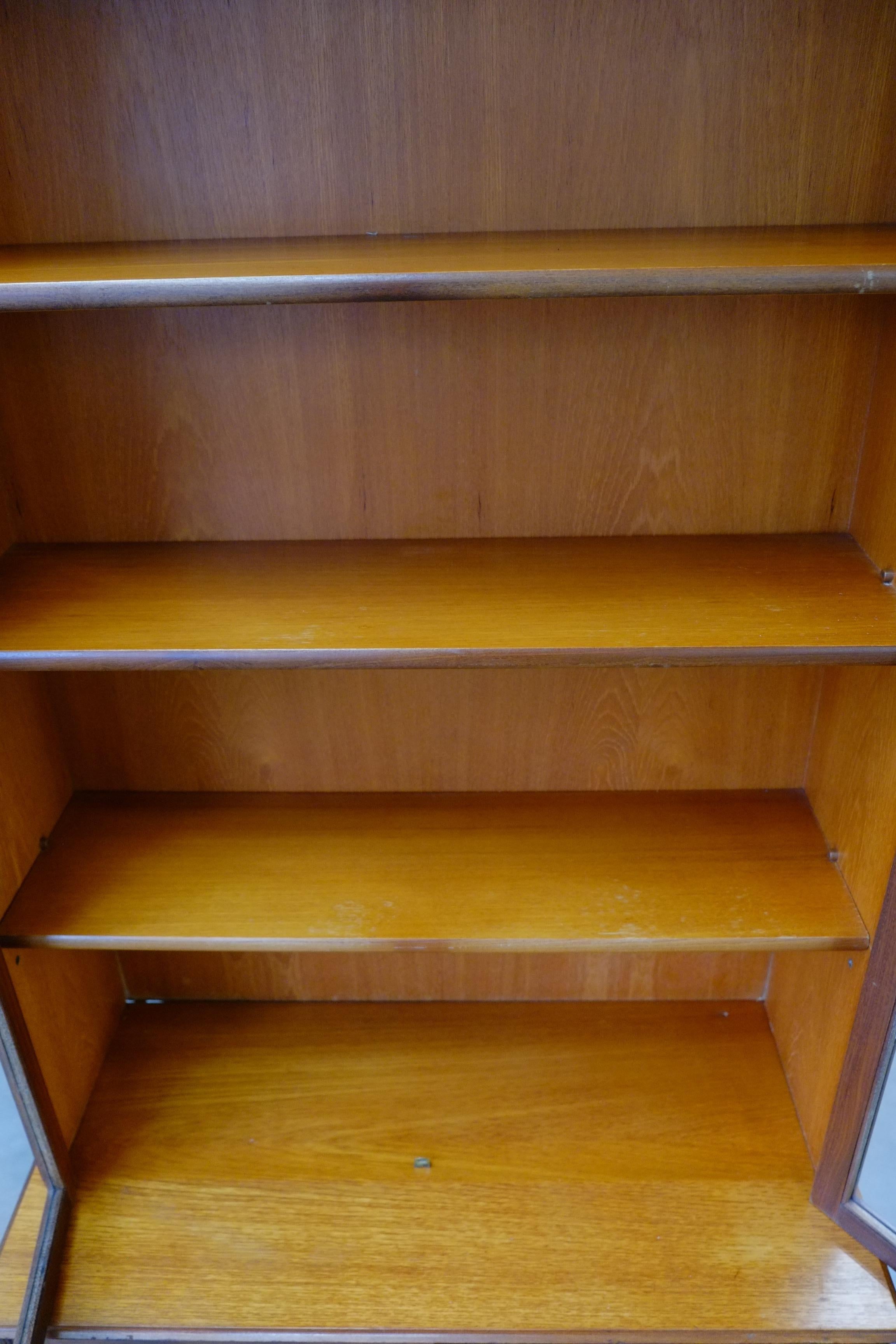 Mid-Century Modern Glazed Bookcase Cabinet c1960's For Sale 2