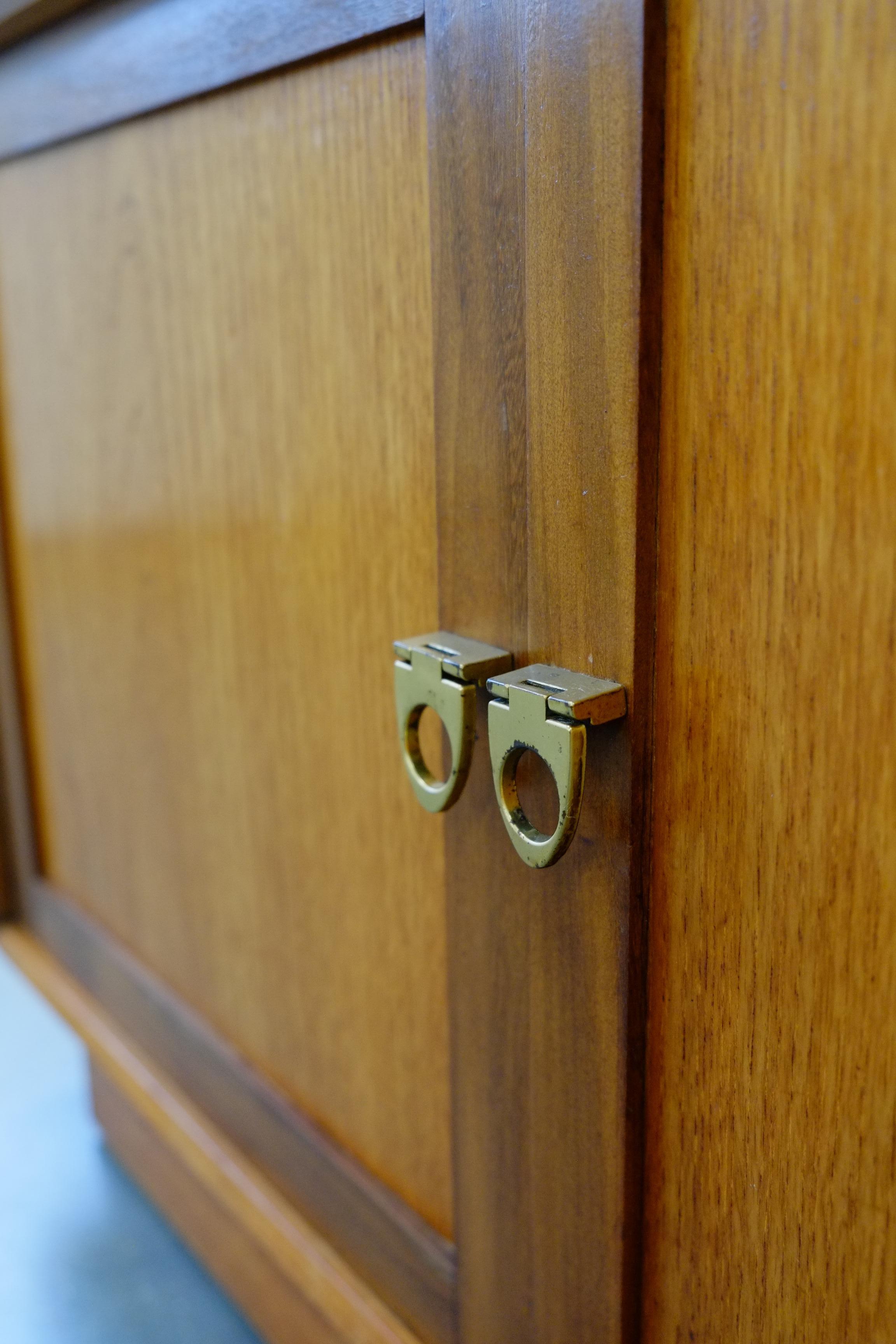 Mid-Century Modern Glazed Bookcase Cabinet c1960's For Sale 3