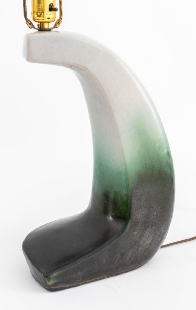 20th Century Mid-Century Modern Glazed Ceramic Table Lamp For Sale