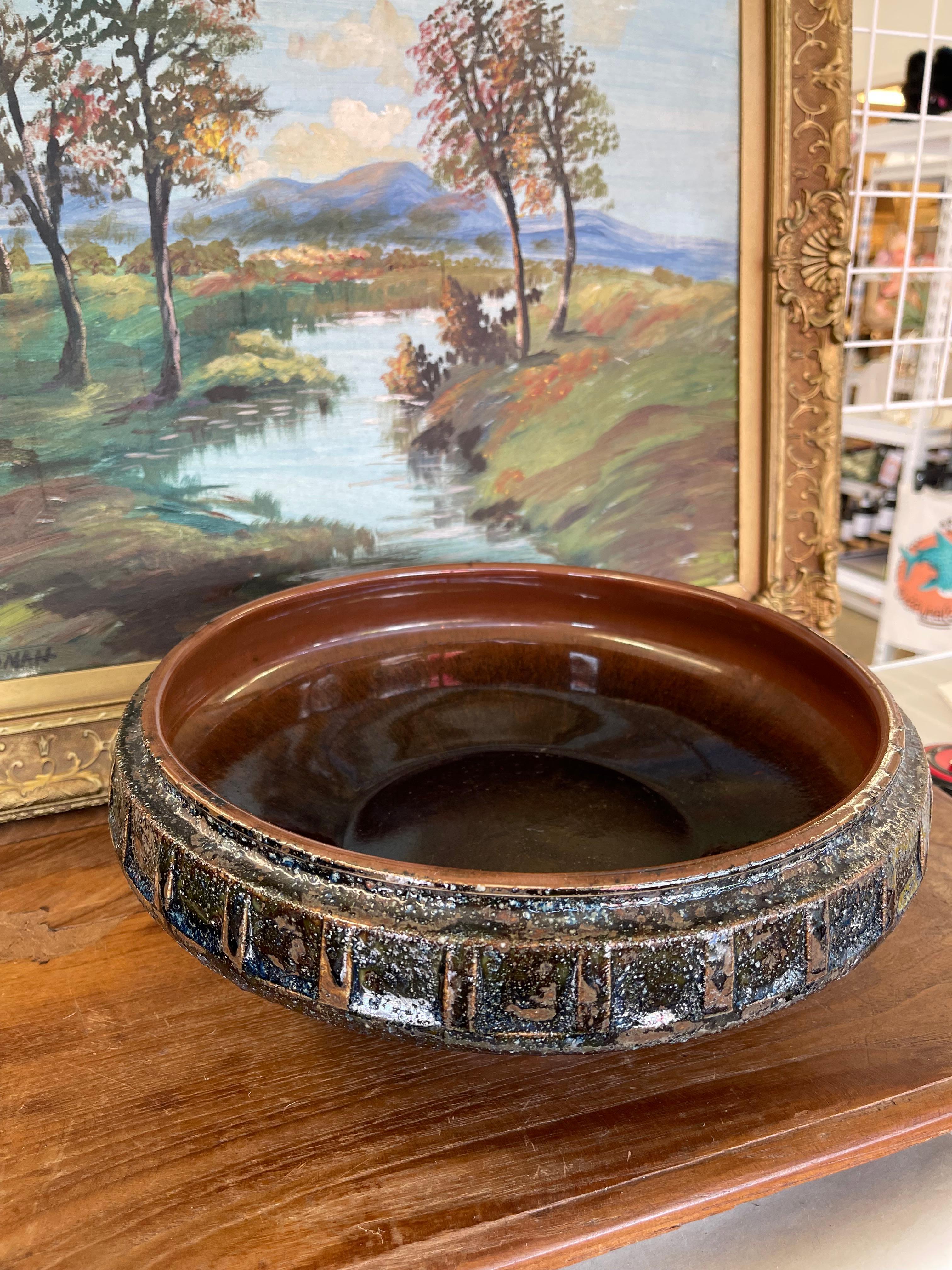 Ceramic Mid-Century Modern Glazed Studio Pottery Pedestal Bowl with Textured Lava For Sale