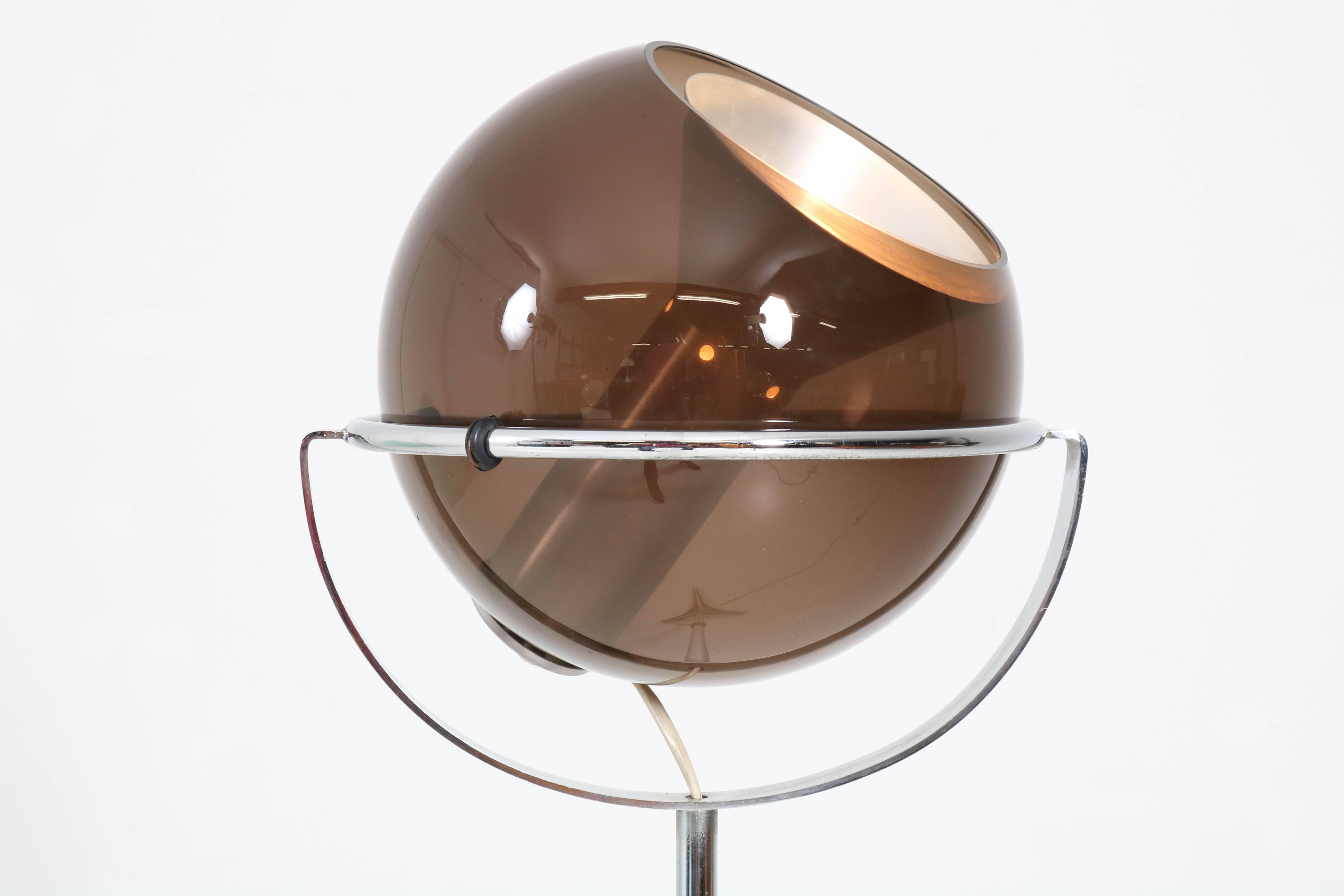 Mid-Century Modern Globe 2000 Floor Lamp by Frank Ligtelijn for RAAK, 1960s 2