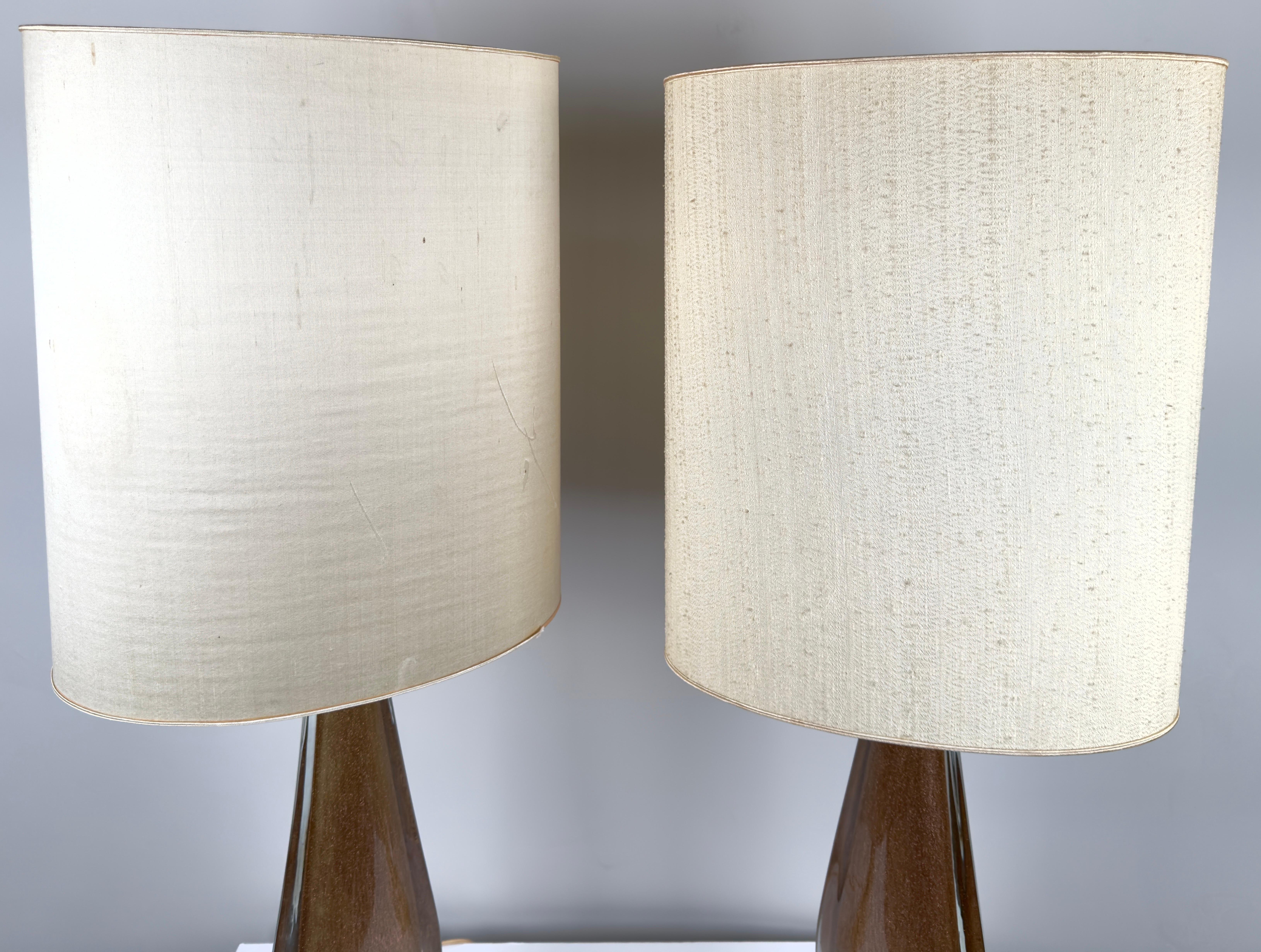 Mid Century Modern Gold Art Glass Table Lamp with Custom Shade, a Pair  For Sale 9