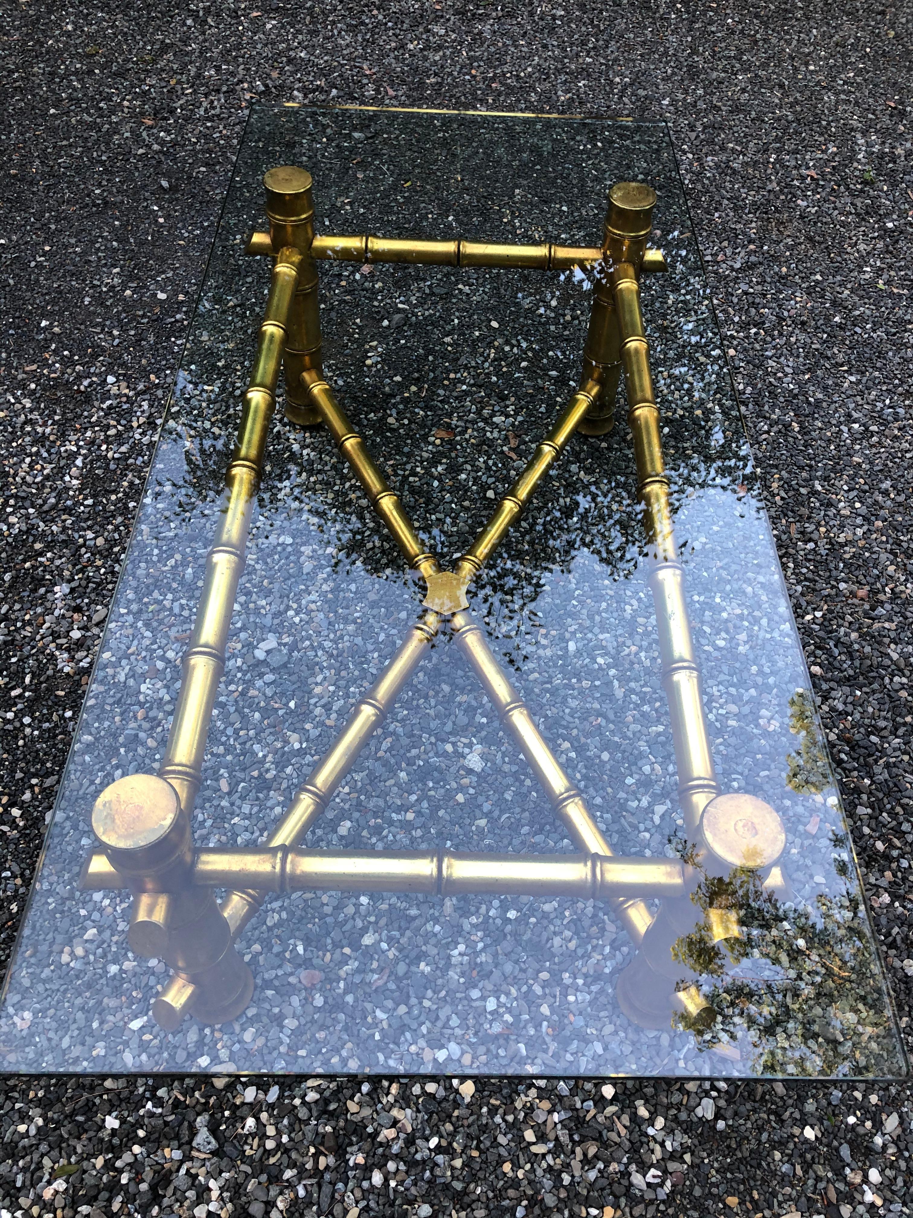 Mid-Century Modern Gold Faux Bamboo Coffee Table In Good Condition For Sale In Hopewell, NJ