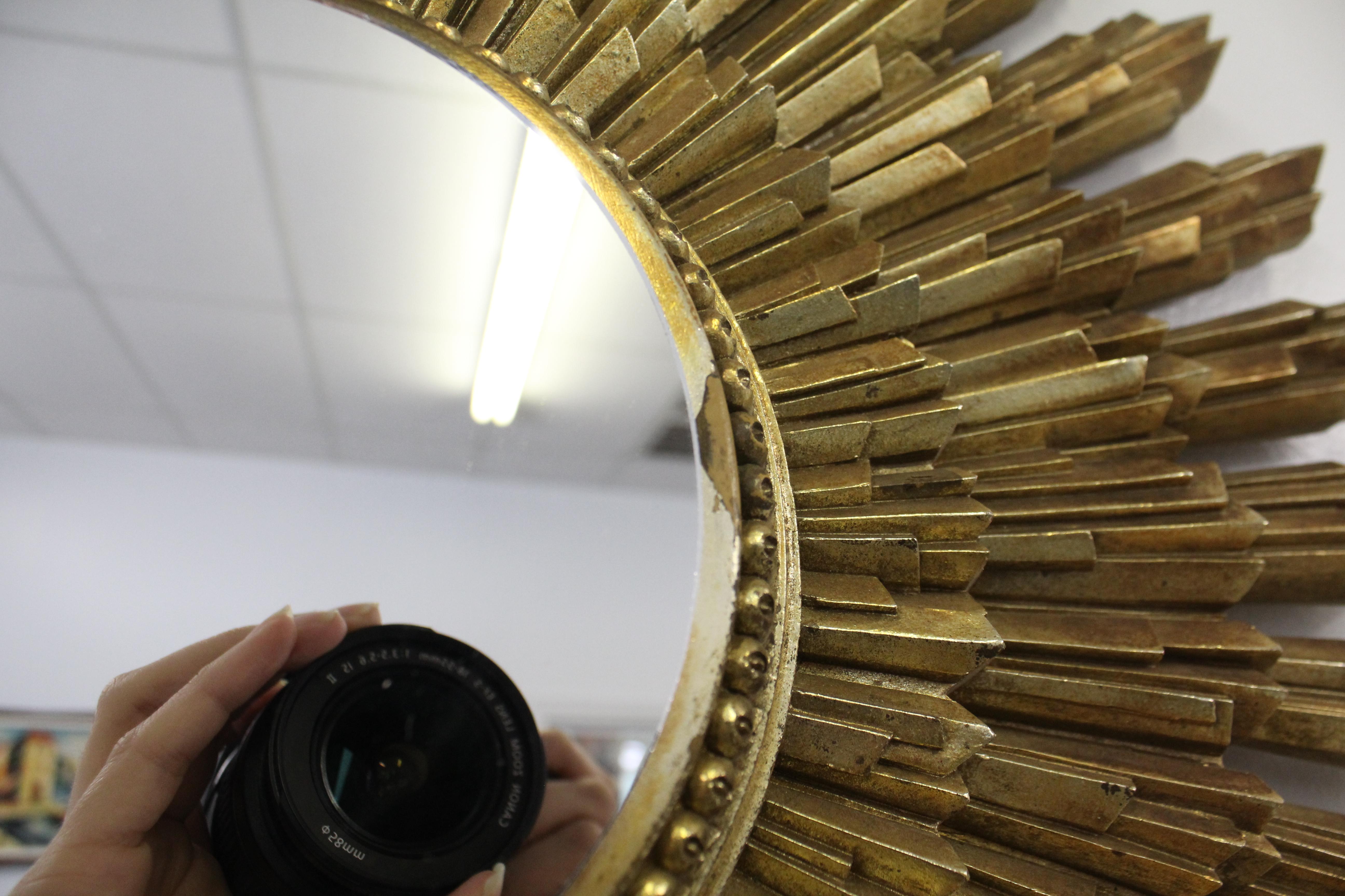 20th Century Mid-Century Modern Gold Gilt Starburst Decorative Wall Mirror