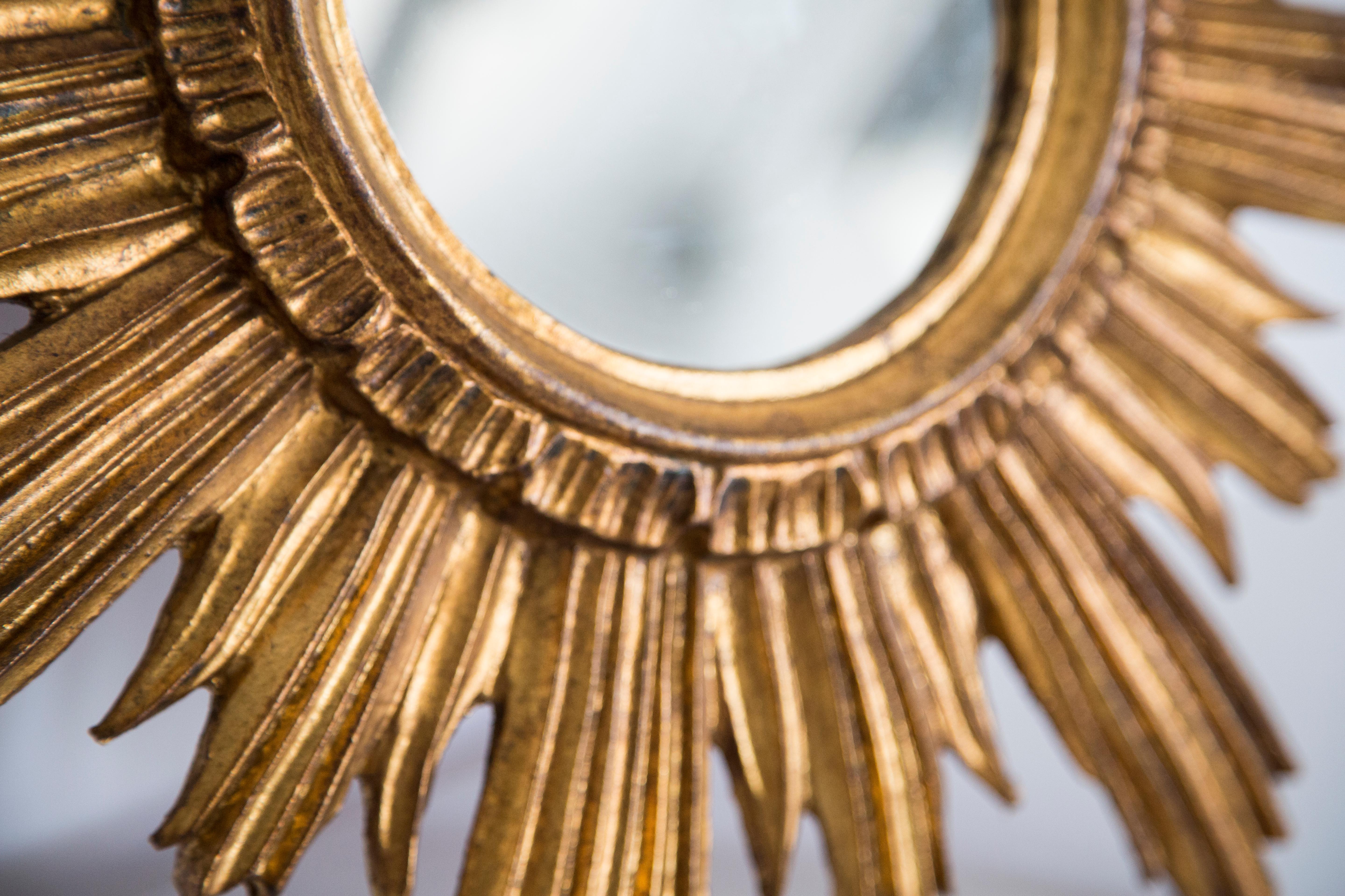 Mid Century, Modern Gold Italian Big Sunburst Mirror, Giltwood, 1960s In Good Condition In 05-080 Hornowek, PL