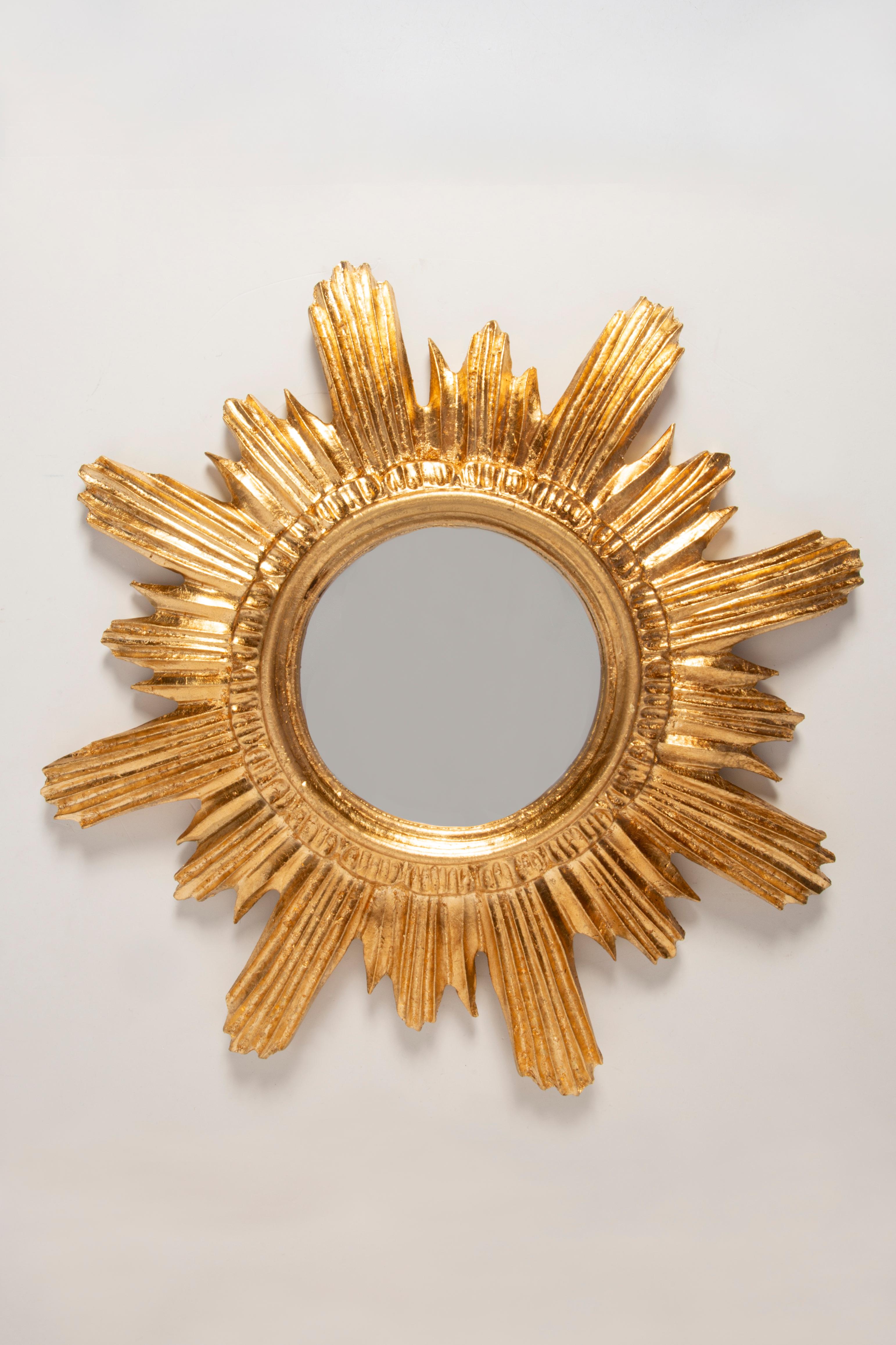 Mid Century, Modern Gold Italian Big Sunburst Mirror, Giltwood, 1960s For Sale 3