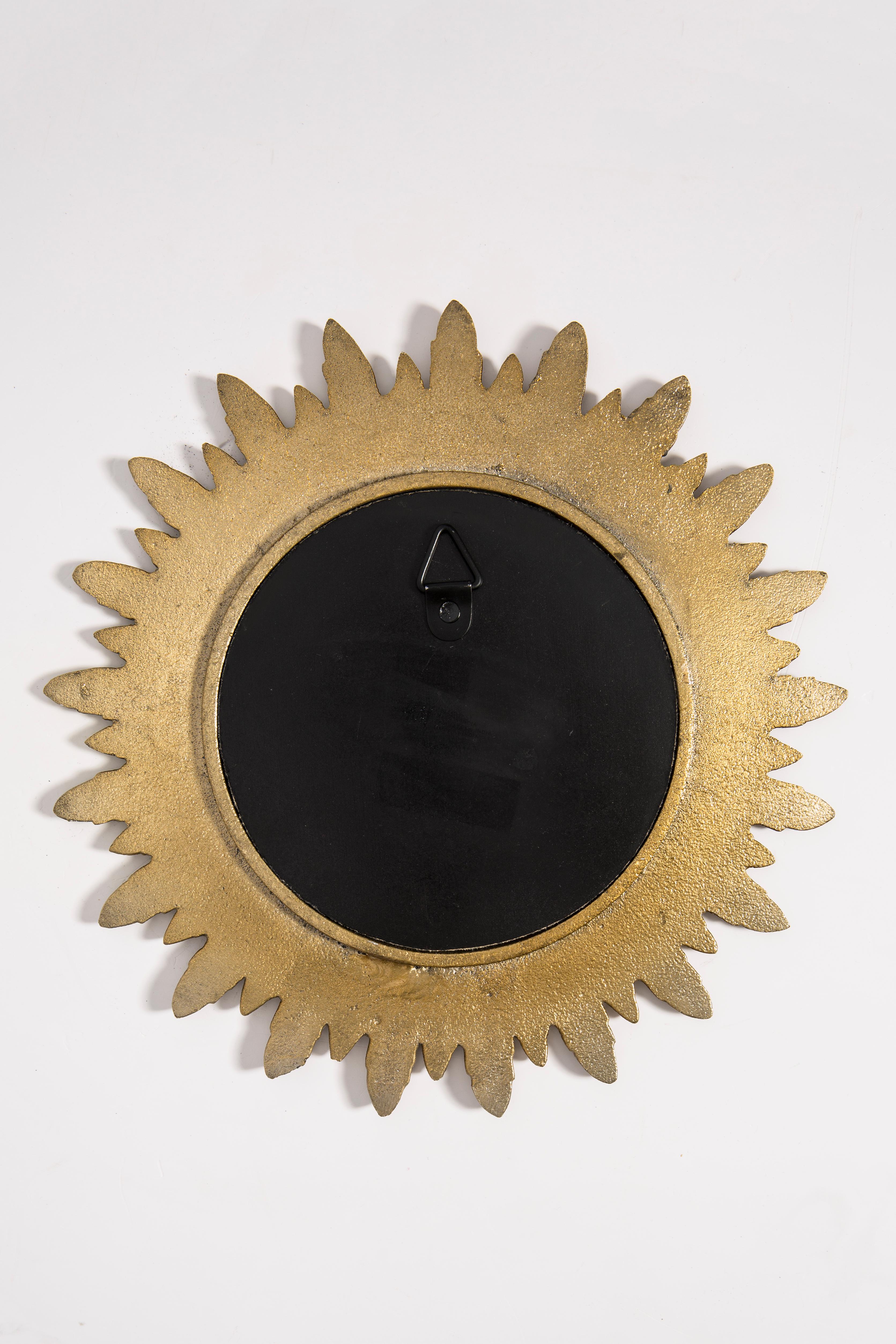 Mid-Century Modern Gold Italian Small Sunburst Mirror, Italy, 1960s 6