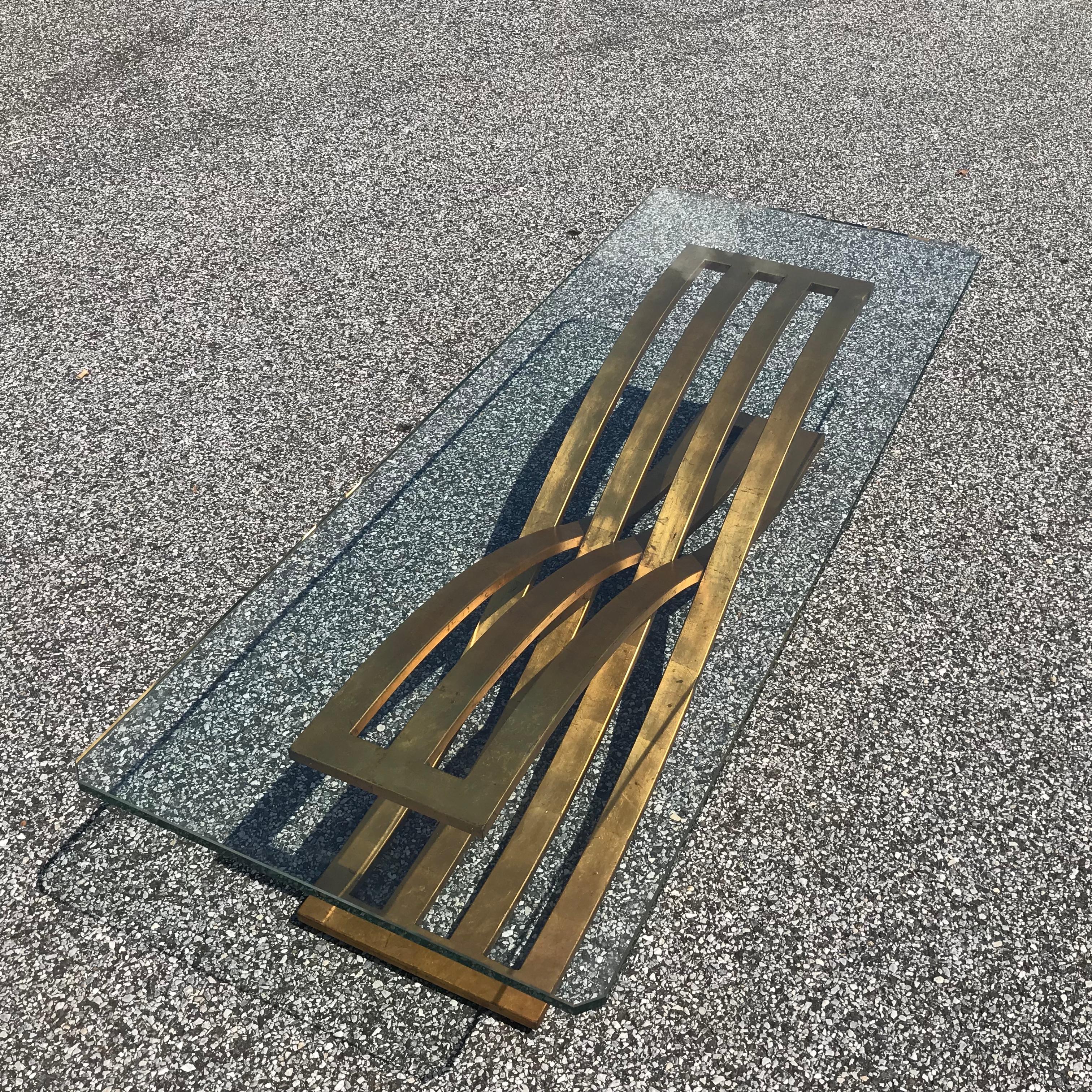 Mid-Century Modern Gold Leaf Slatted Woven Steel X Base Glass Coffee Table In Good Condition In West Chester, PA